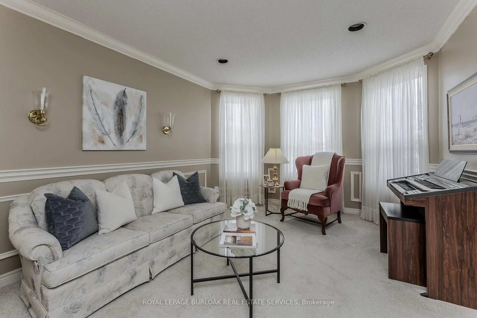 Photo 7 of 21 Isidore Place, Hamilton, Stoney Creek Mountain — HOMEH