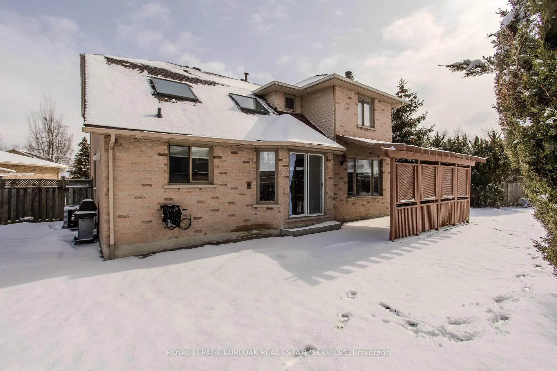 Photo 42 of 21 Isidore Place, Hamilton, Stoney Creek Mountain — HOMEH