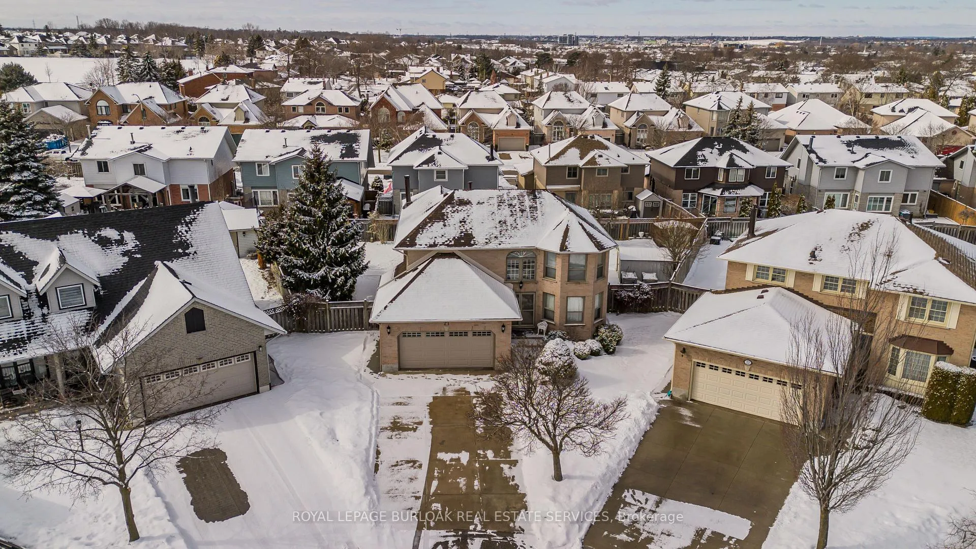 Photo 45 of 21 Isidore Place, Hamilton, Stoney Creek Mountain — HOMEH