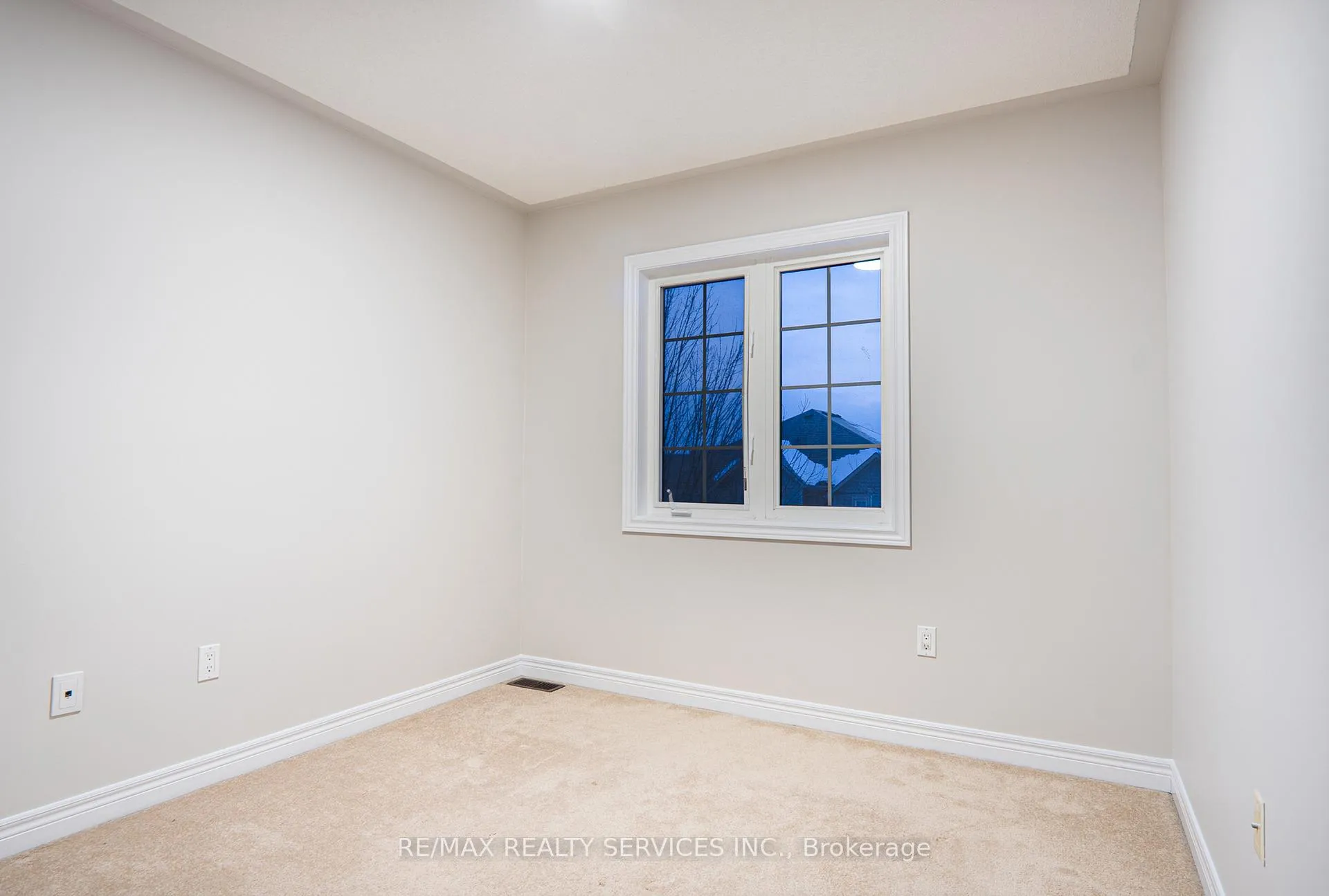 Photo 16 of 3 Tokara Avenue, Caledon, Rural Caledon — HOMEH
