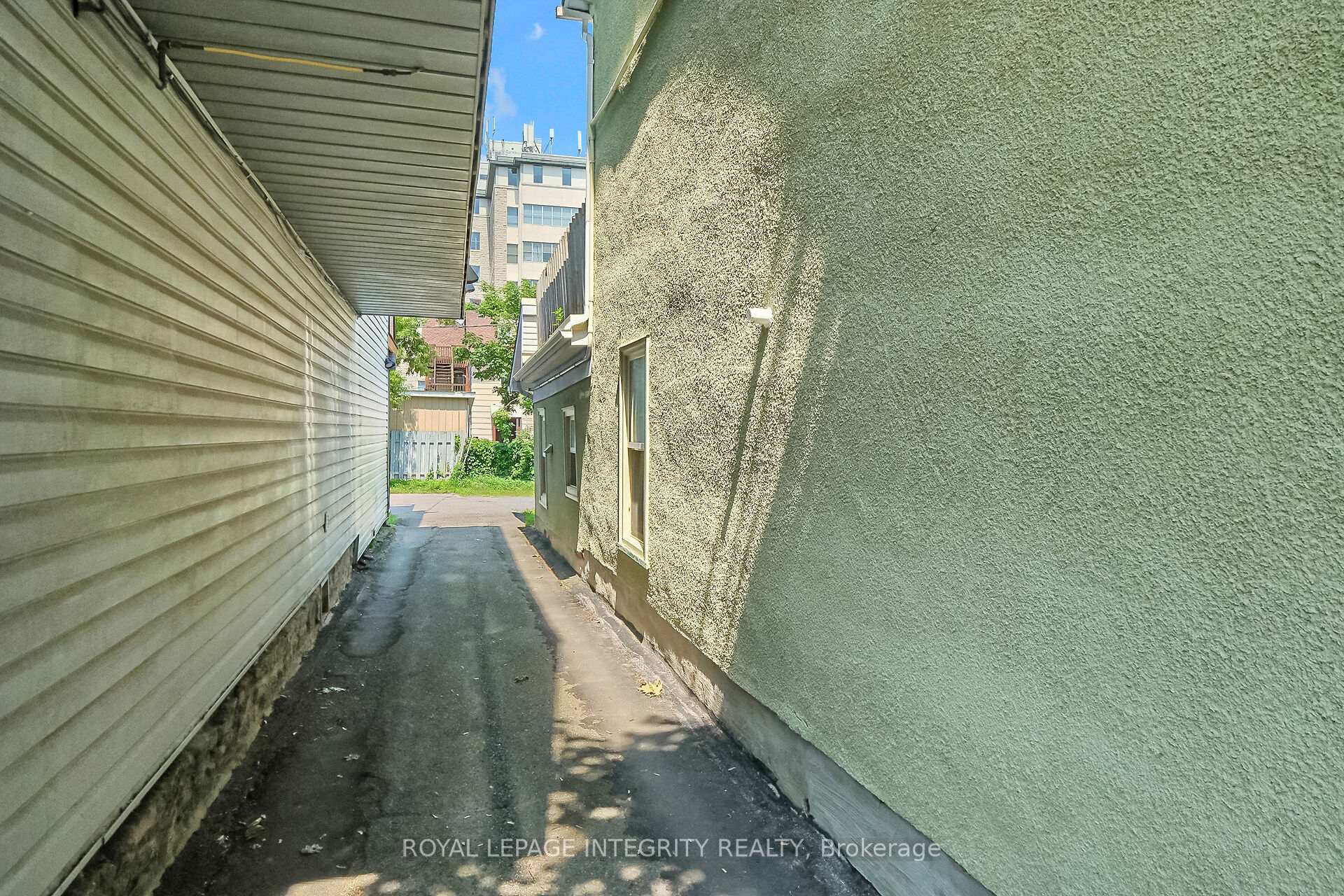 Photo 22 of 53 St. Andrew Street, Ottawa, Lower Town/Byward Market — HOMEH