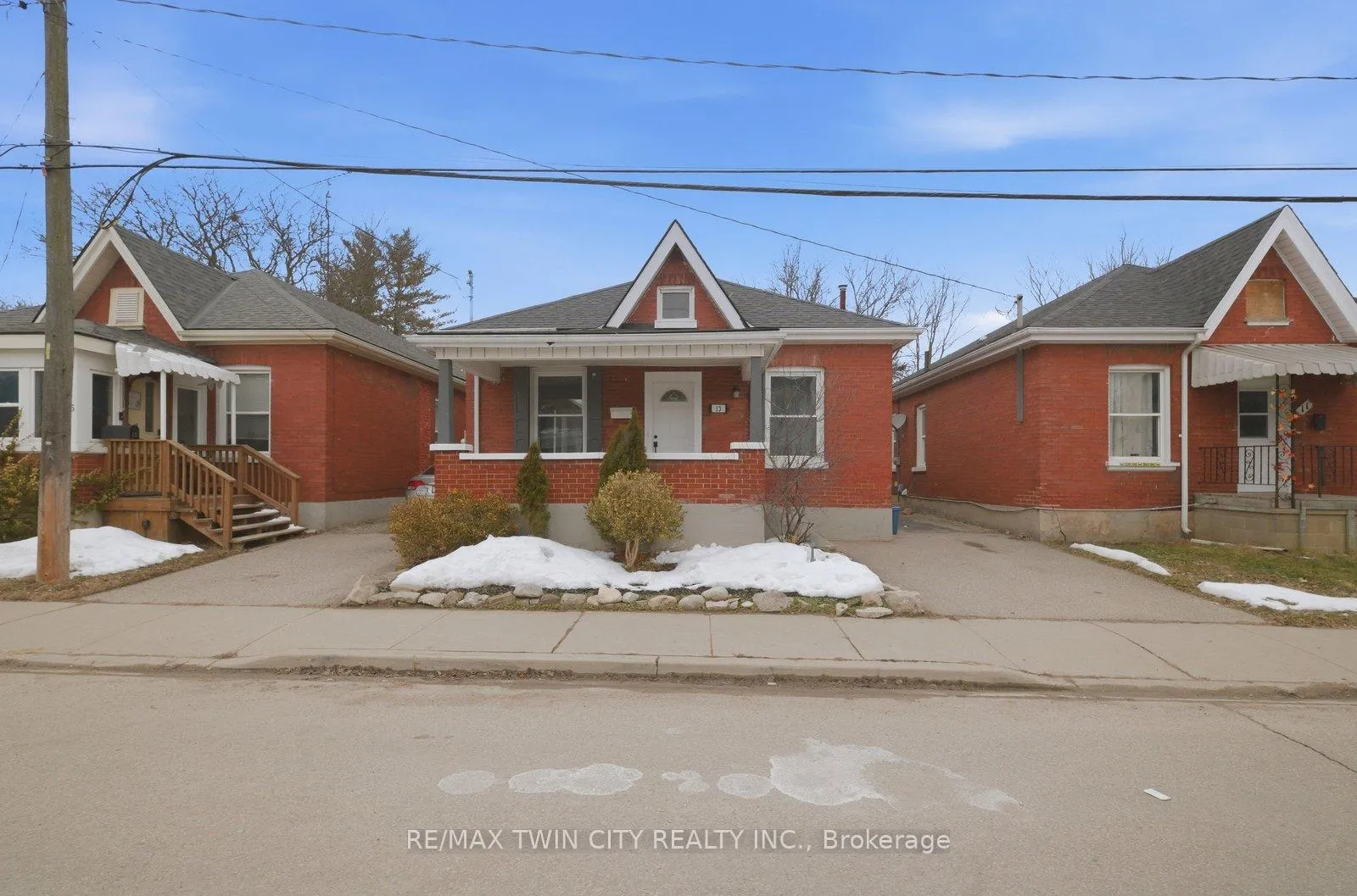 Photo 1 of 13 Salisbury Avenue, Brantford — HOMEH