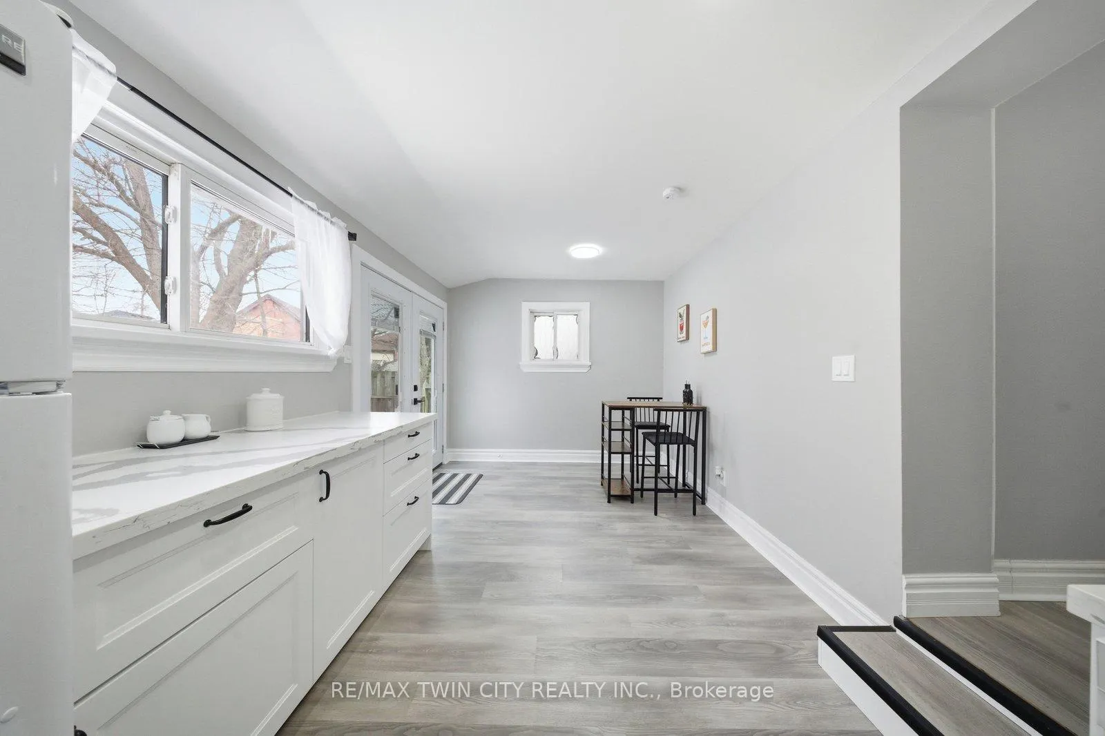 Photo 19 of 13 Salisbury Avenue, Brantford — HOMEH