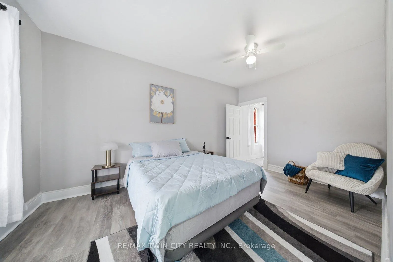 Photo 21 of 13 Salisbury Avenue, Brantford — HOMEH