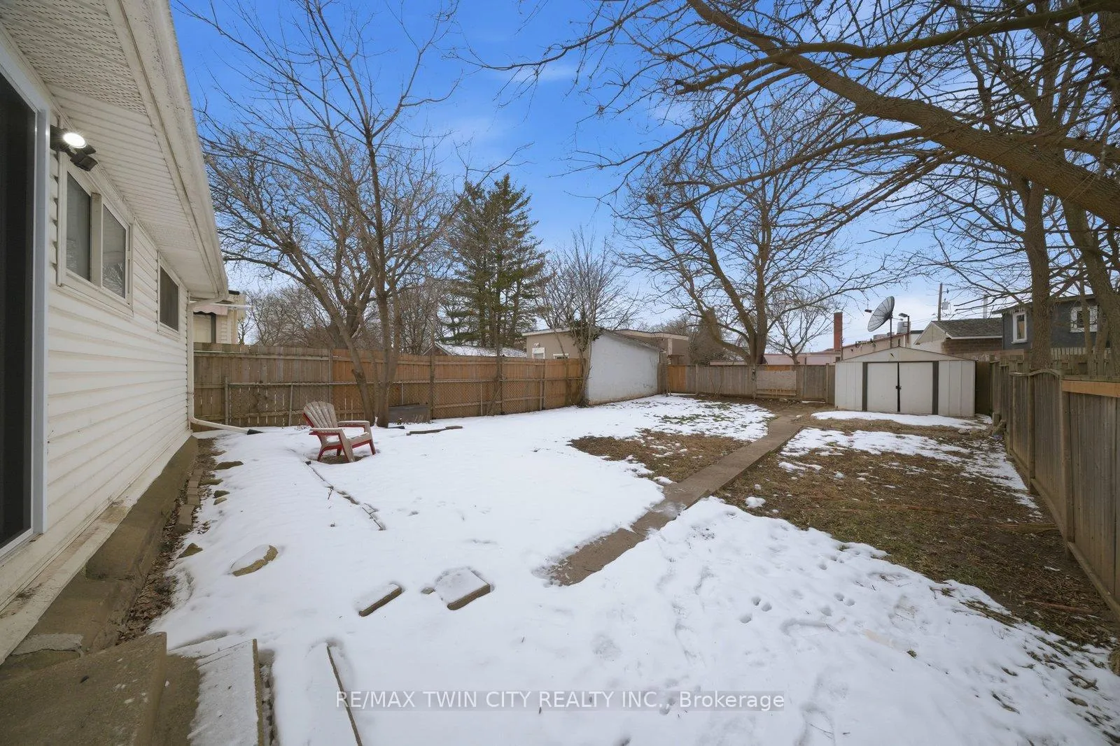 Photo 25 of 13 Salisbury Avenue, Brantford — HOMEH