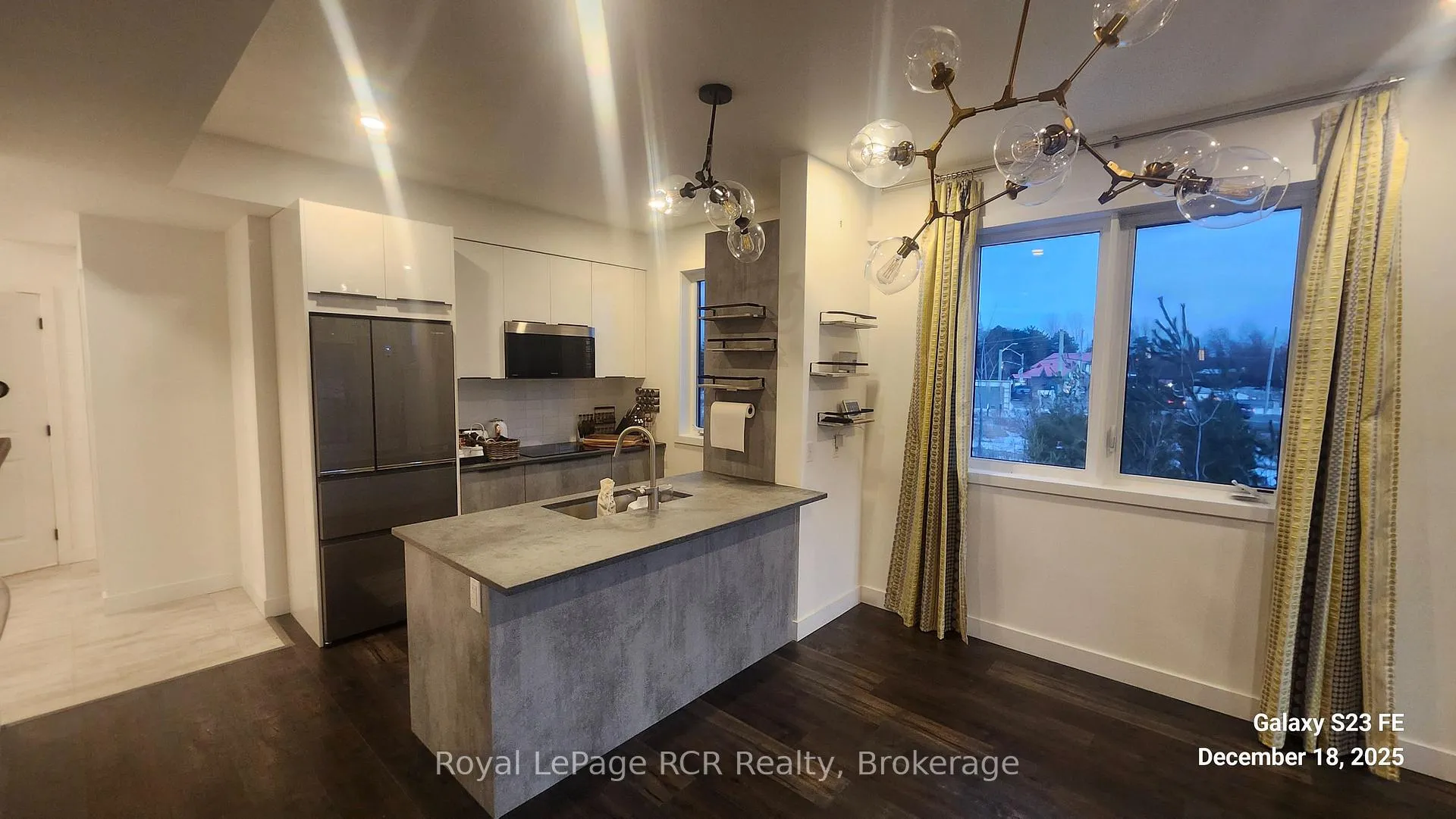 Photo 5 of Unit 202, 22 Beckwith Lane, Blue Mountains — HOMEH