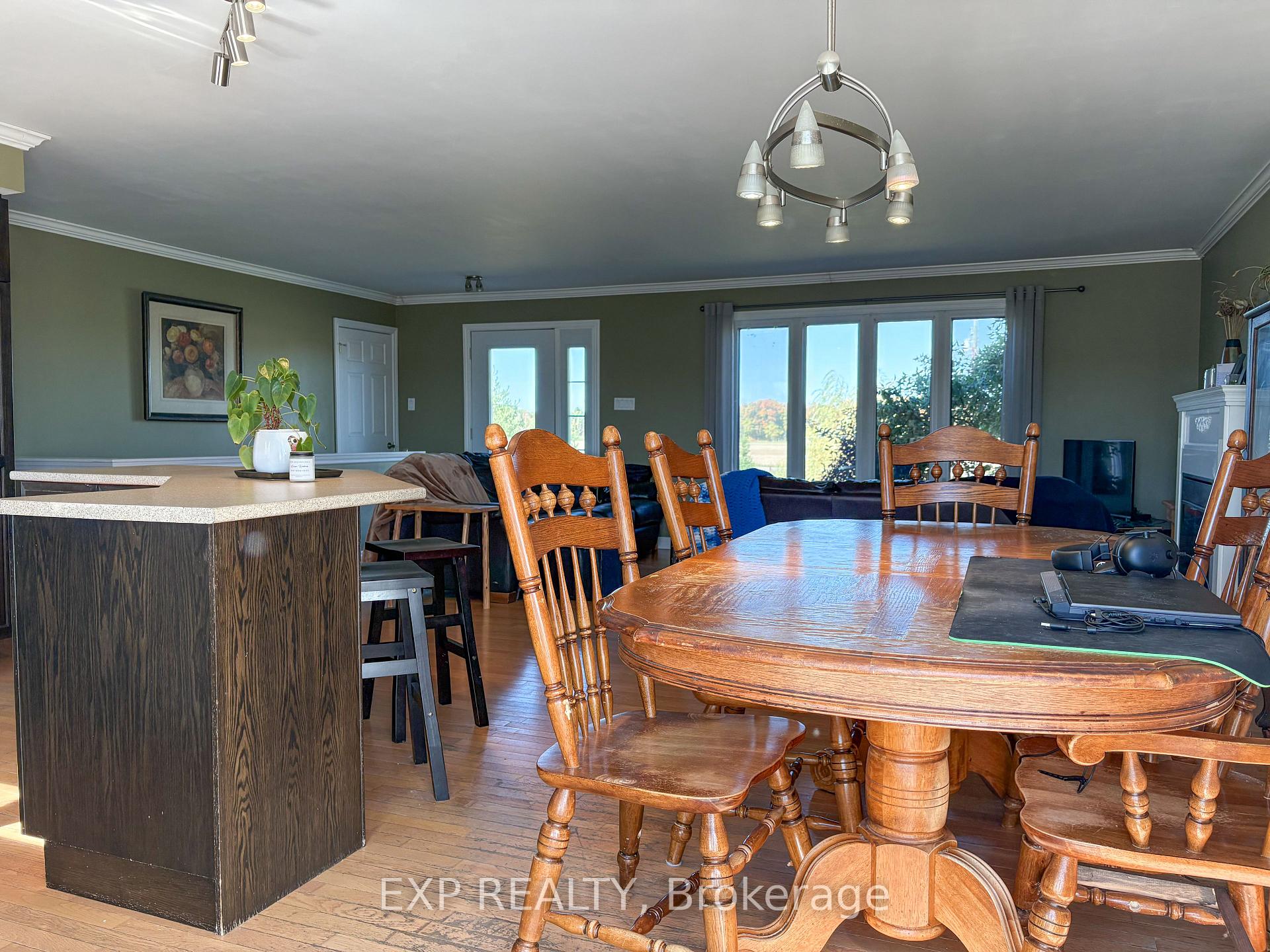 Photo 5 of 575 Braeloch Road, McNab/Braeside, Mcnab/Braeside Twps — HOMEH