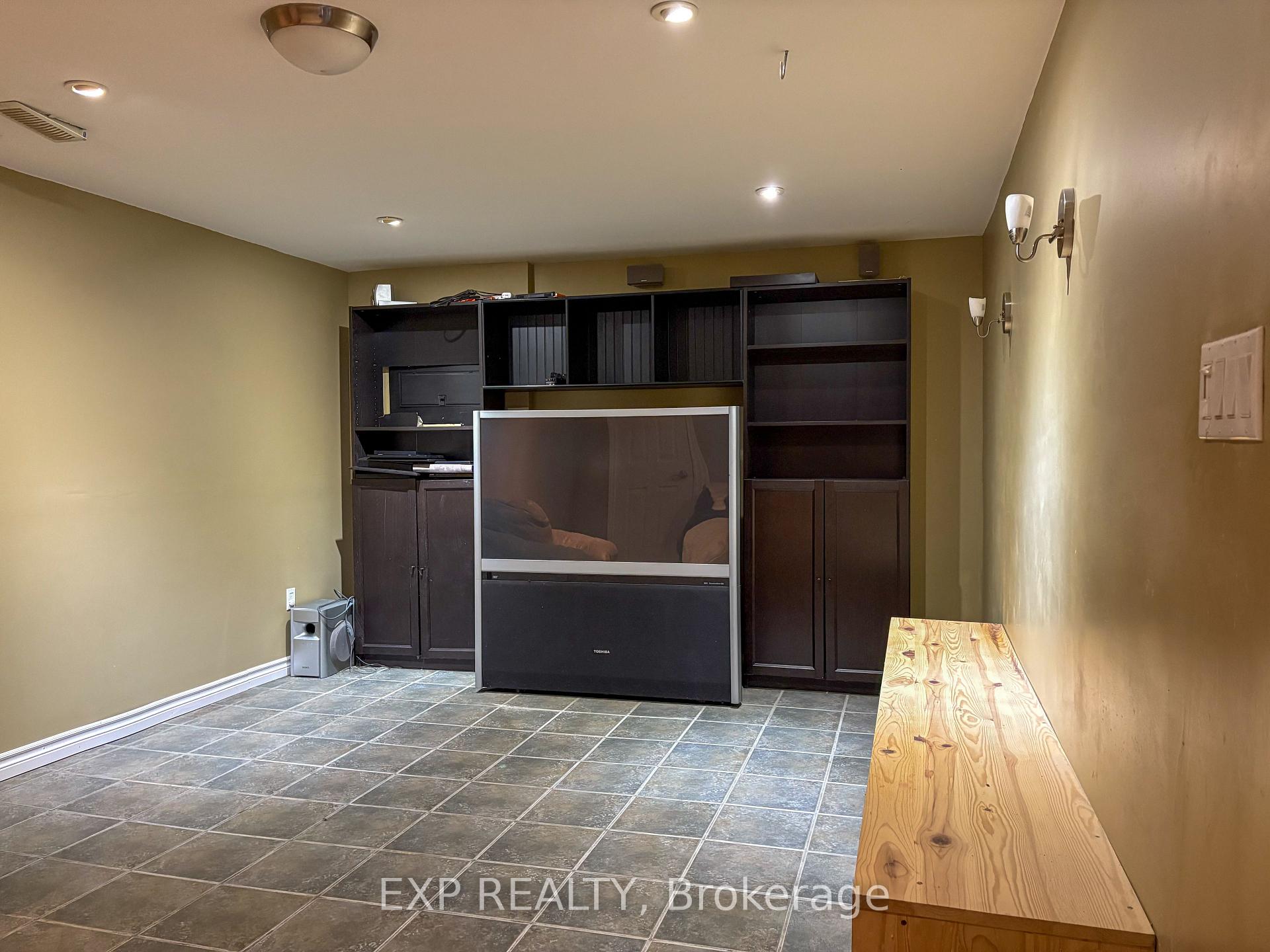 Photo 23 of 575 Braeloch Road, McNab/Braeside, Mcnab/Braeside Twps — HOMEH