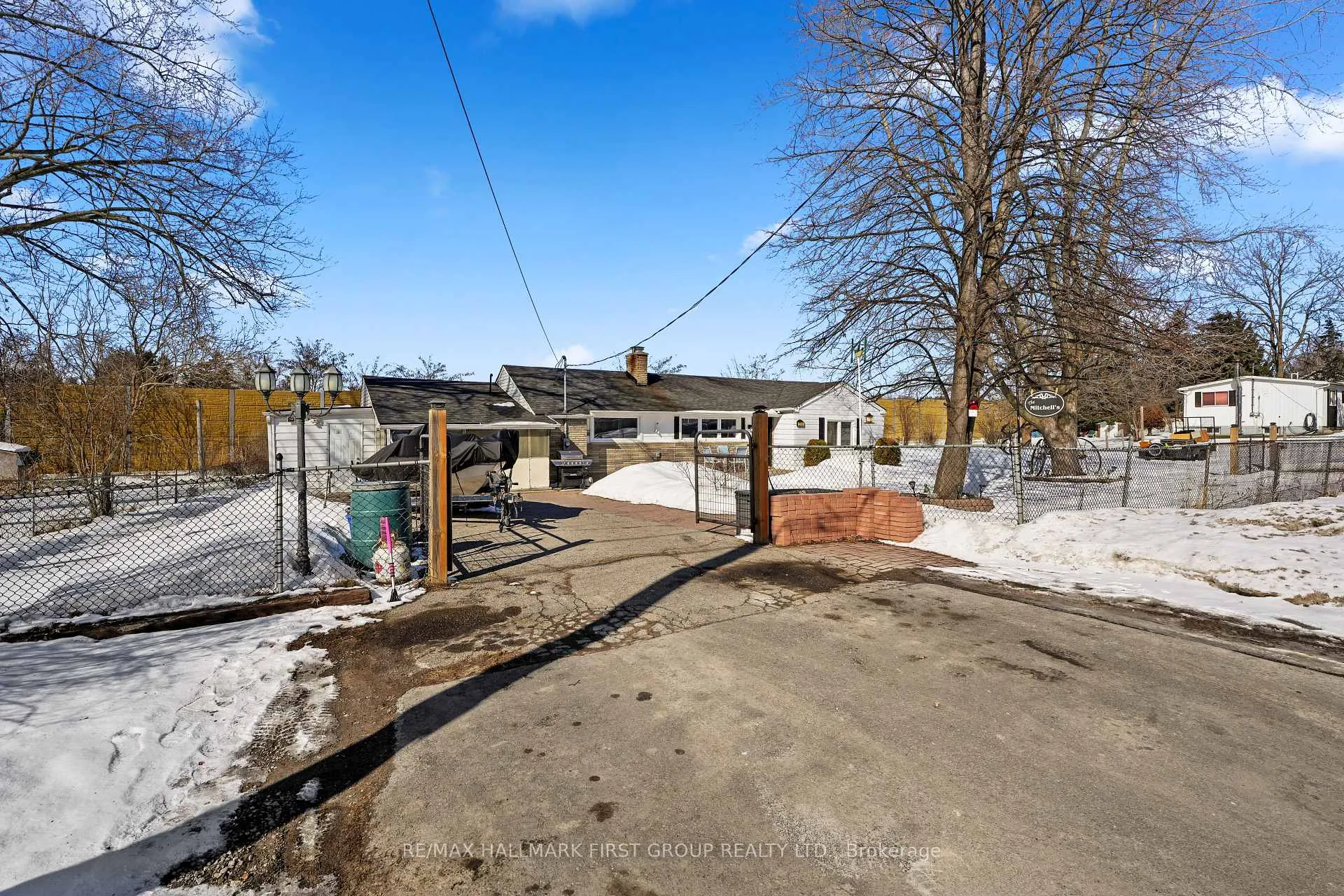 Photo 2 of 290 Densmore Road, Cobourg — HOMEH