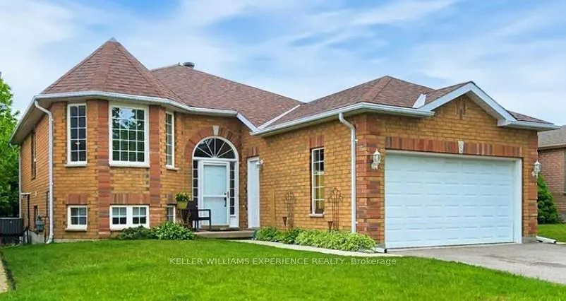 Front of Unit Lower, 7 Golden Eagle Way