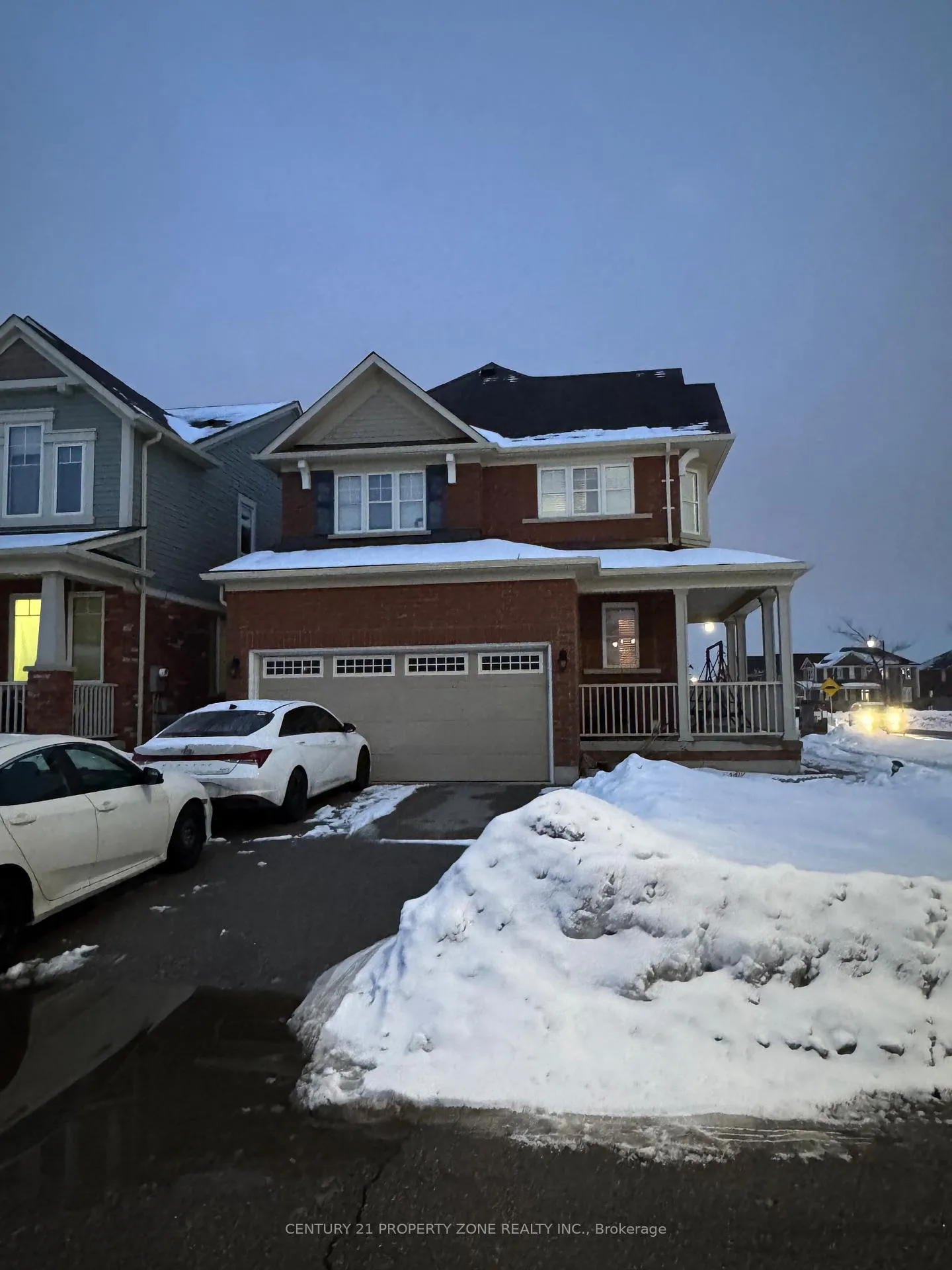 Photo 1 of 172 Vanhorne Close, Brampton, Northwest Brampton — HOMEH