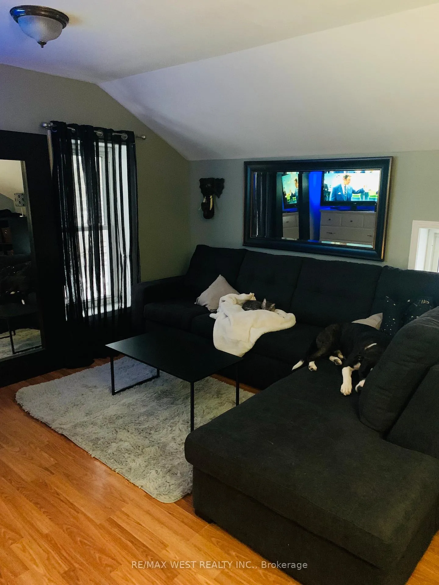 Photo 3 of 182 12th Street, Hanover — HOMEH