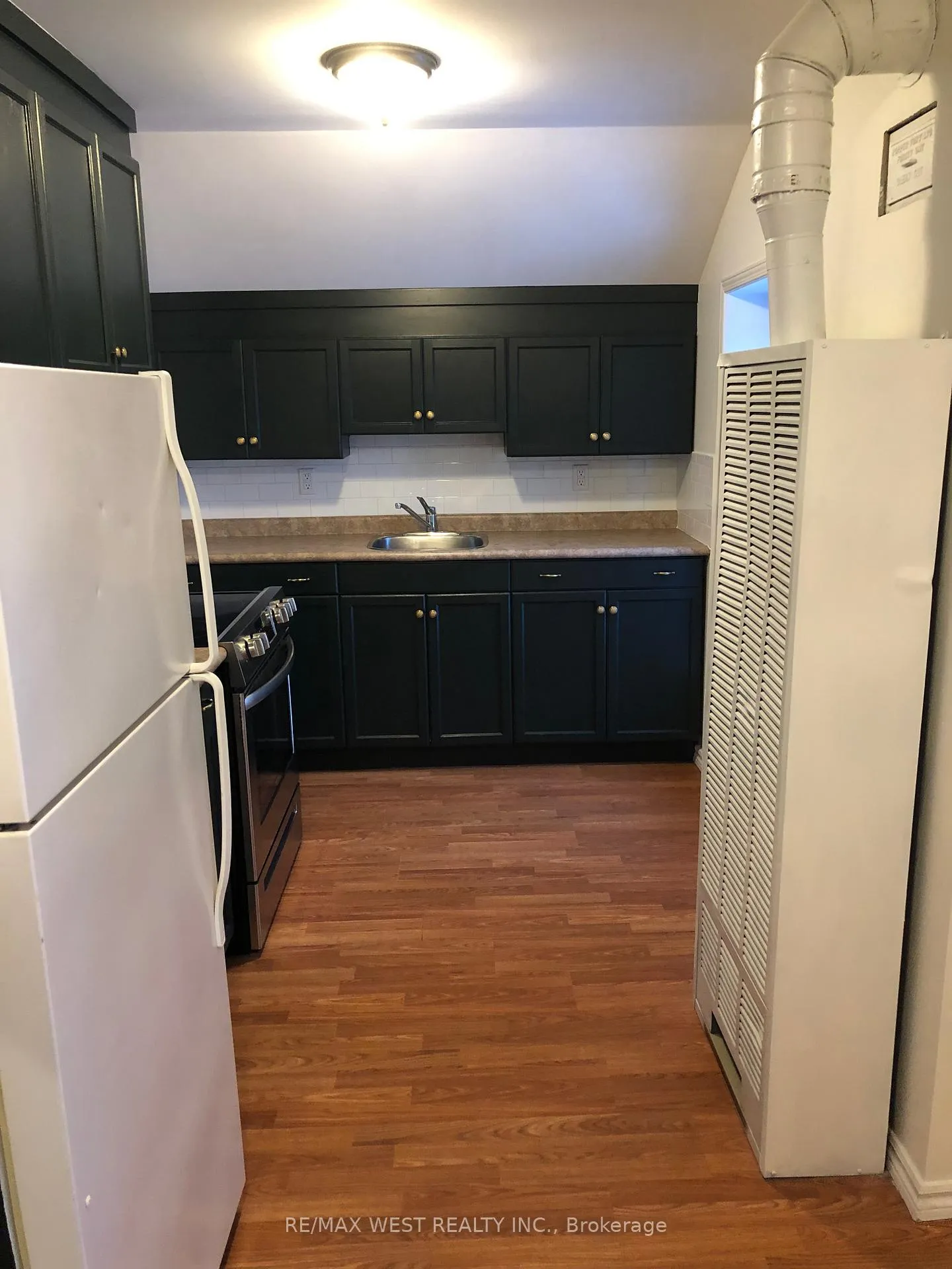 Photo 4 of 182 12th Street, Hanover — HOMEH