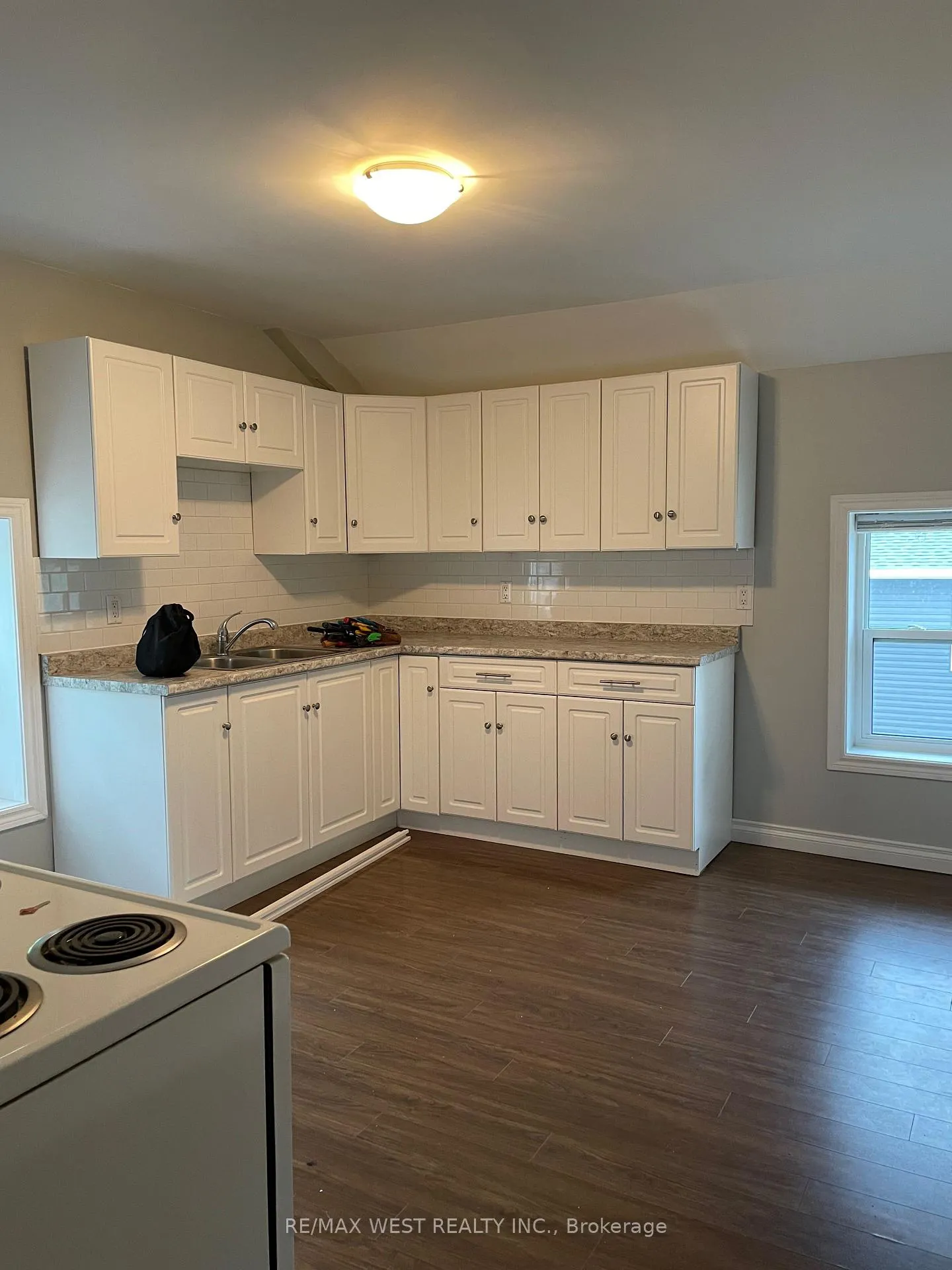 Photo 6 of 182 12th Street, Hanover — HOMEH