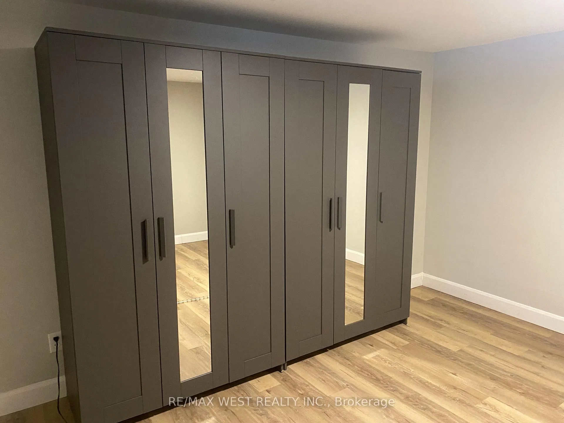 Photo 16 of 182 12th Street, Hanover — HOMEH