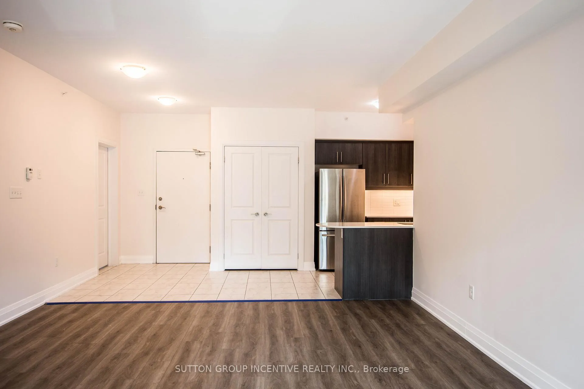 Photo 13 of Unit 308, 306 Essa Road, Barrie, 400 West — HOMEH