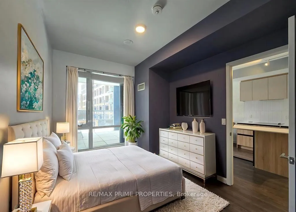 Photo 6 of Unit B216, 7950 Bathurst Street, Vaughan, Beverley Glen — HOMEH