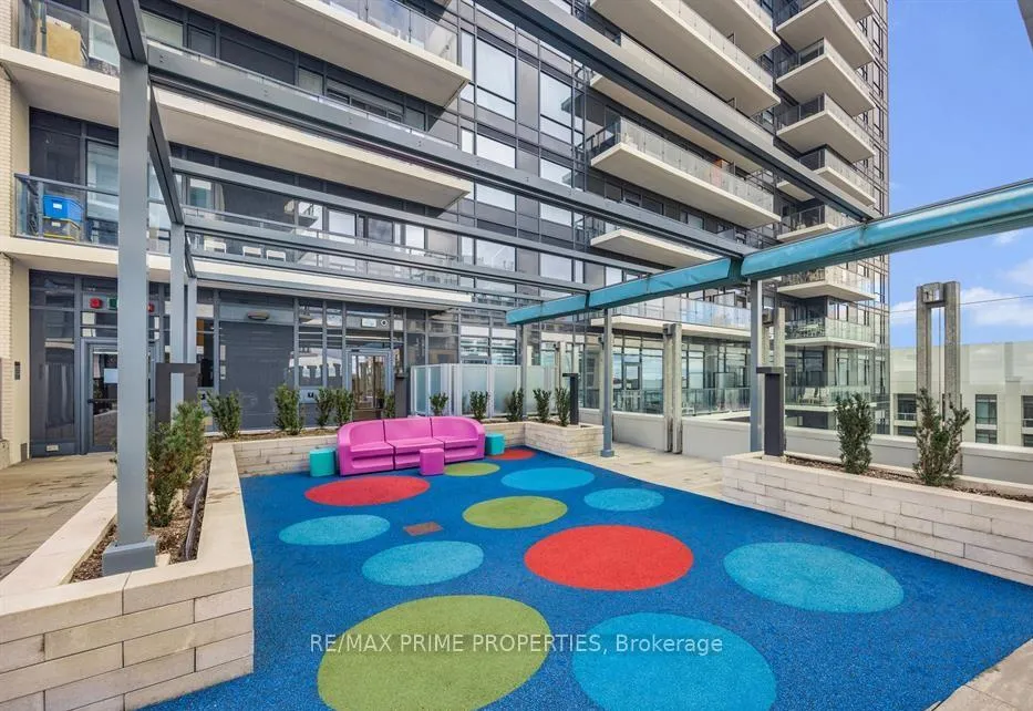 Photo 12 of Unit B216, 7950 Bathurst Street, Vaughan, Beverley Glen — HOMEH