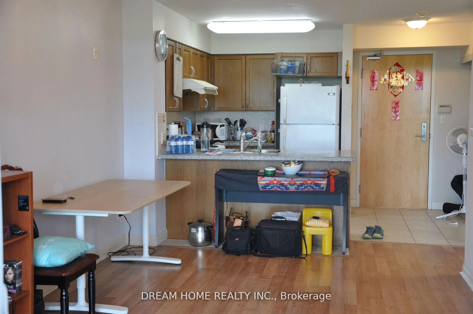 Photo 4 of Unit 303, 7363 Kennedy Road, Markham, Milliken Mills East — HOMEH