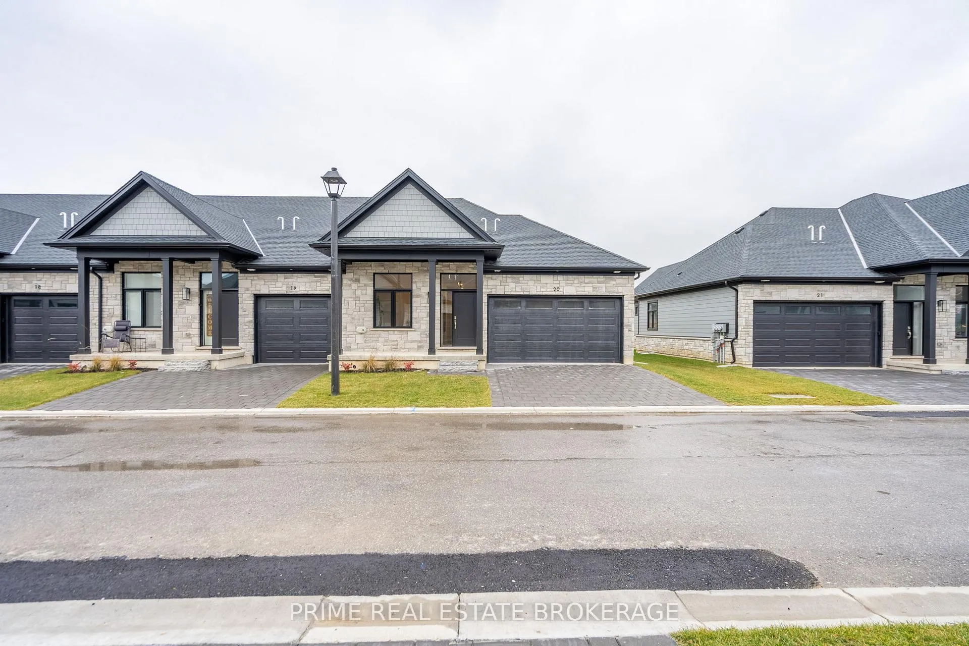 Photo 2 of Unit 1, 62 Compass Trail, Central Elgin, Port Stanley — HOMEH