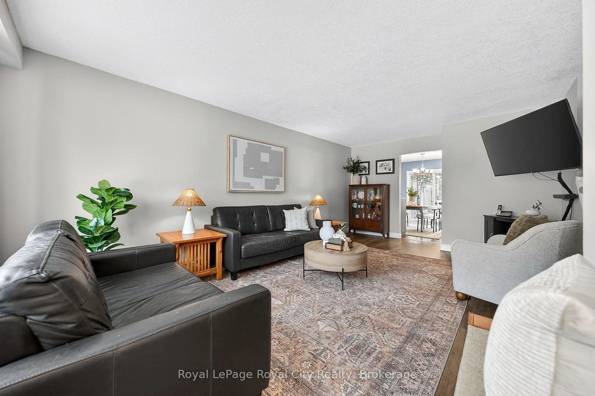Photo 3 of 29 Deerfield Place, Guelph, Willow West/Sugarbush/West Acres — HOMEH