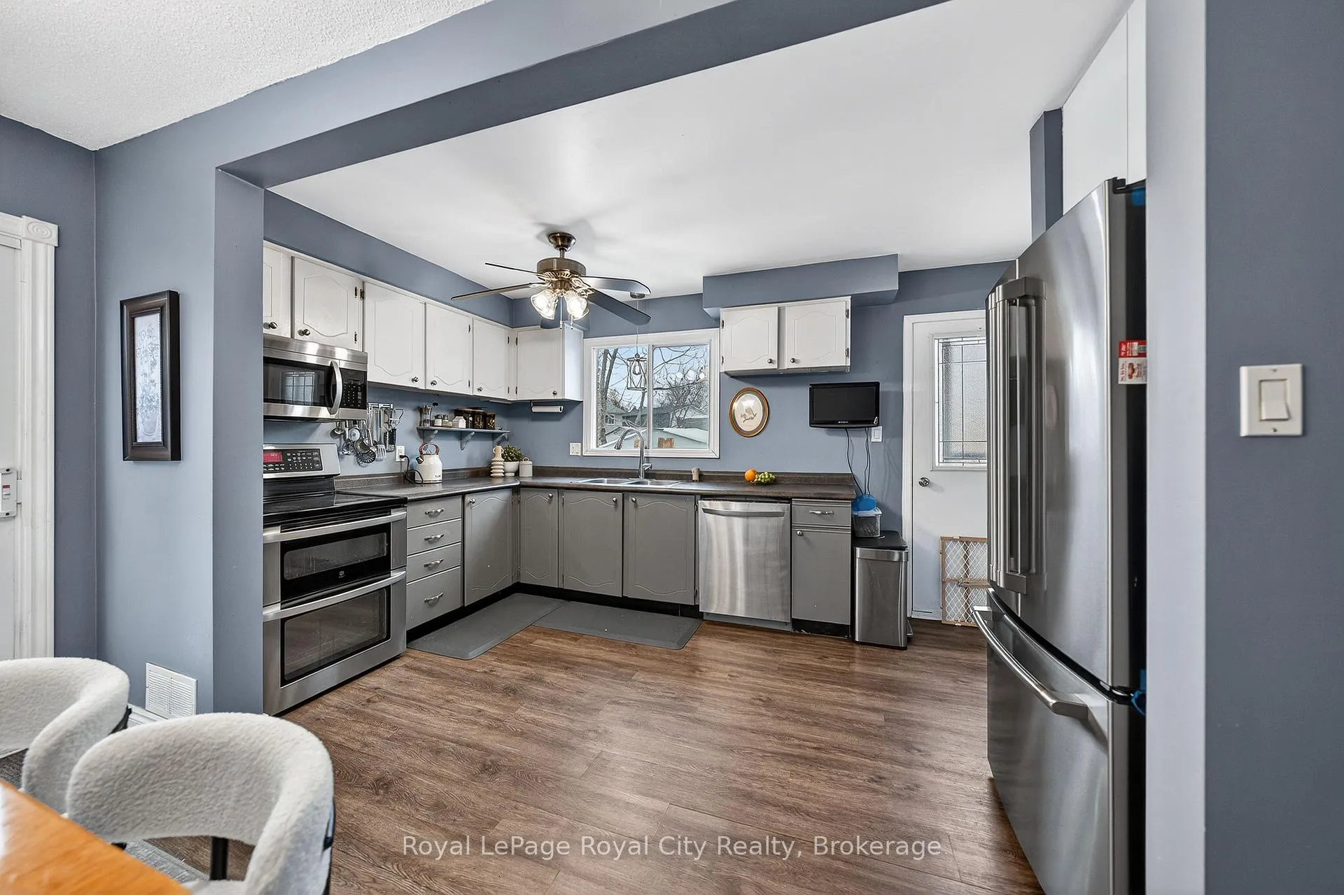 Photo 6 of 29 Deerfield Place, Guelph, Willow West/Sugarbush/West Acres — HOMEH