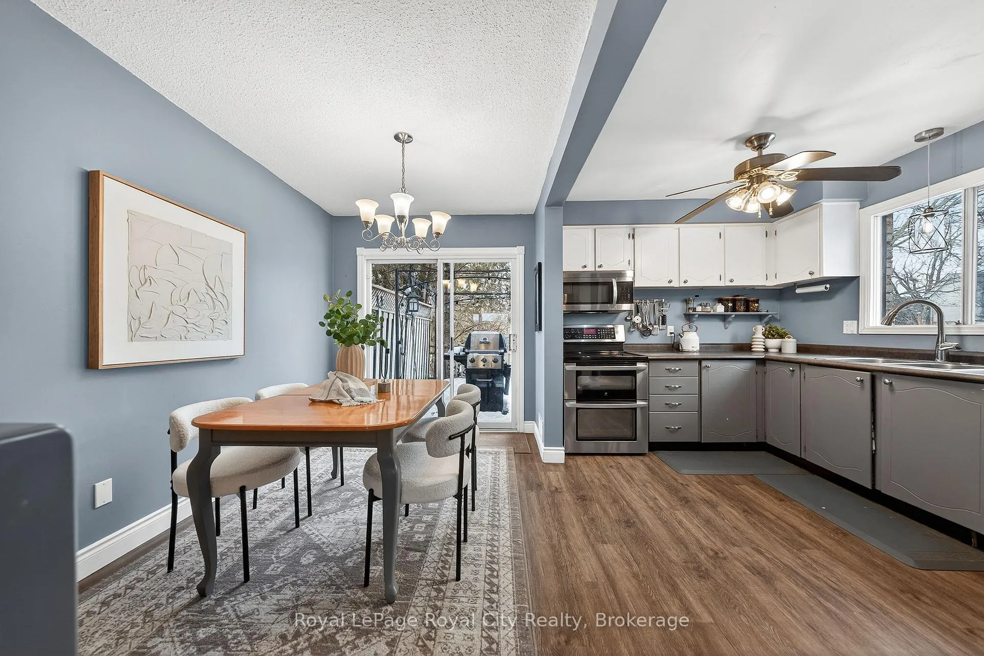 Photo 8 of 29 Deerfield Place, Guelph, Willow West/Sugarbush/West Acres — HOMEH