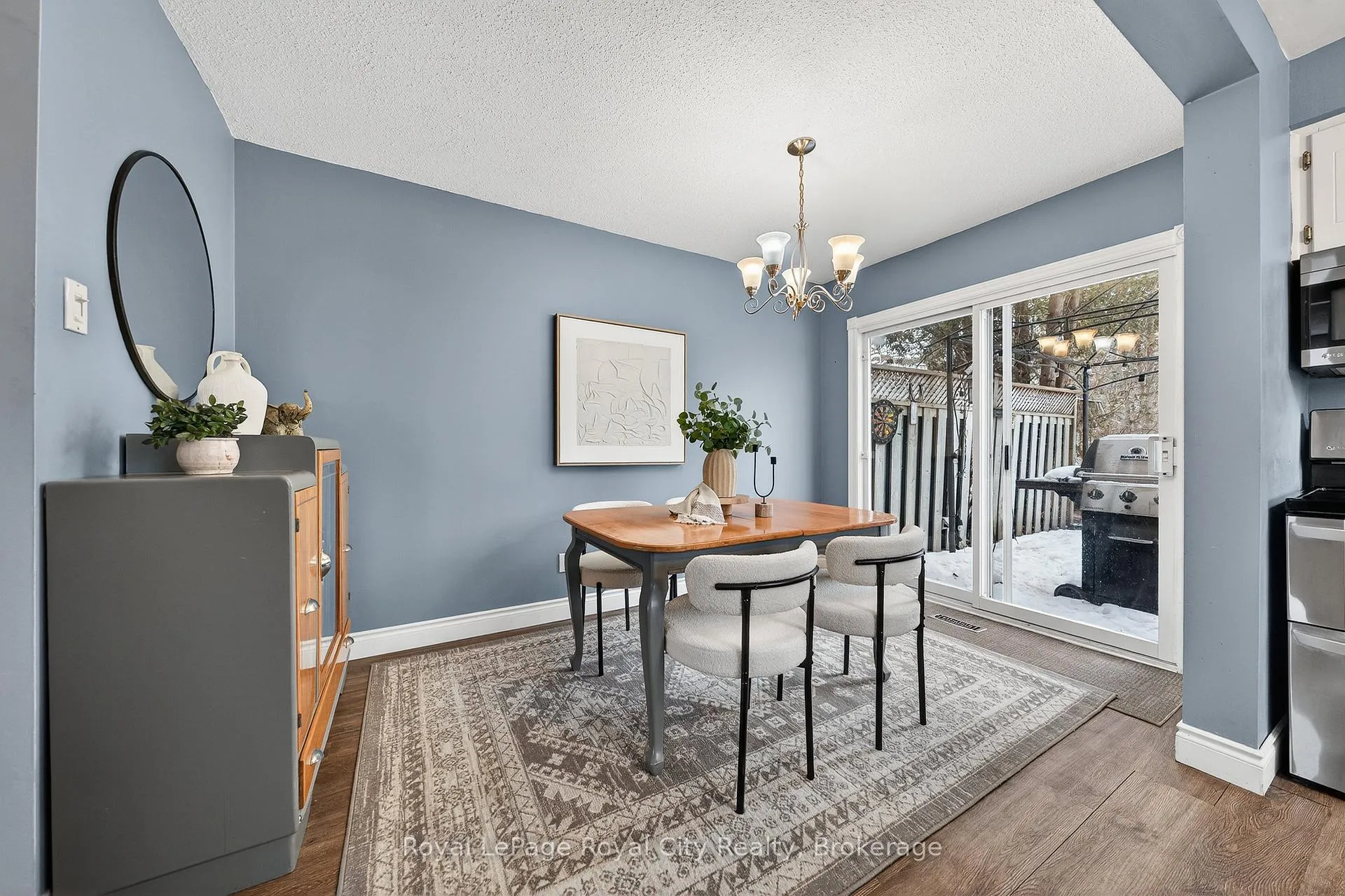Photo 9 of 29 Deerfield Place, Guelph, Willow West/Sugarbush/West Acres — HOMEH