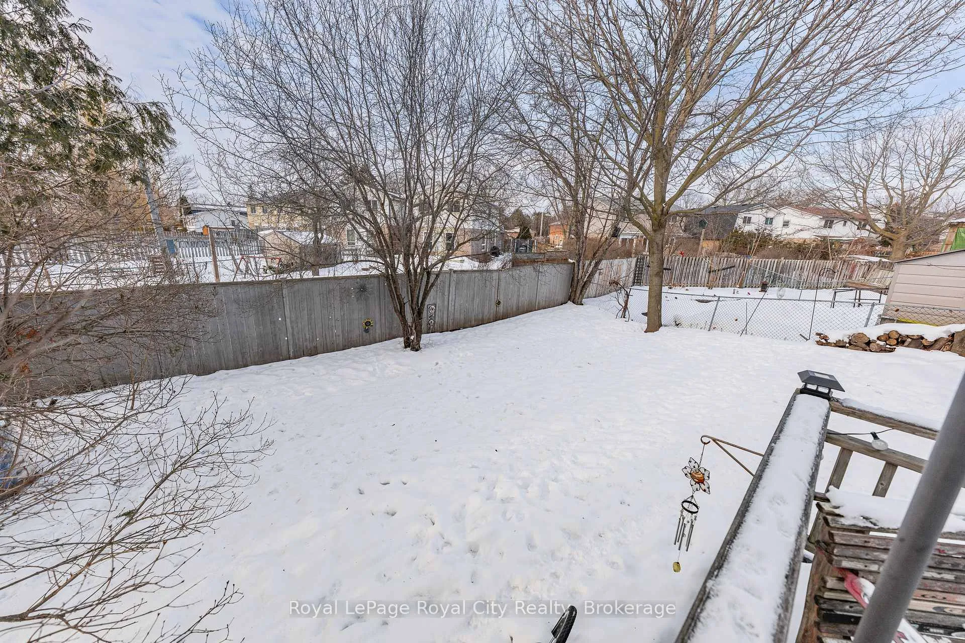 Photo 24 of 29 Deerfield Place, Guelph, Willow West/Sugarbush/West Acres — HOMEH