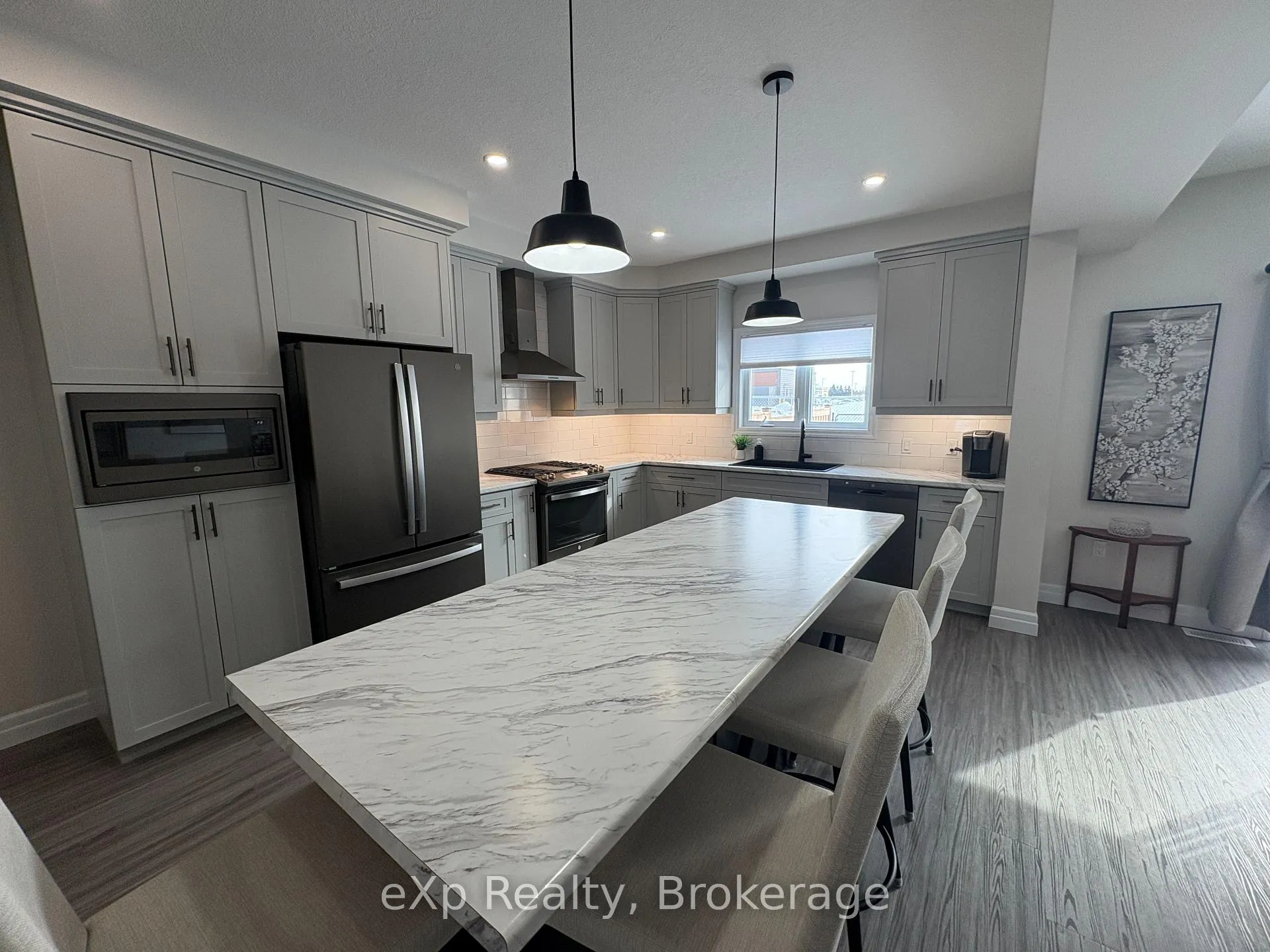Photo 6 of 654 Wray Avenue S, North Perth, Listowel — HOMEH