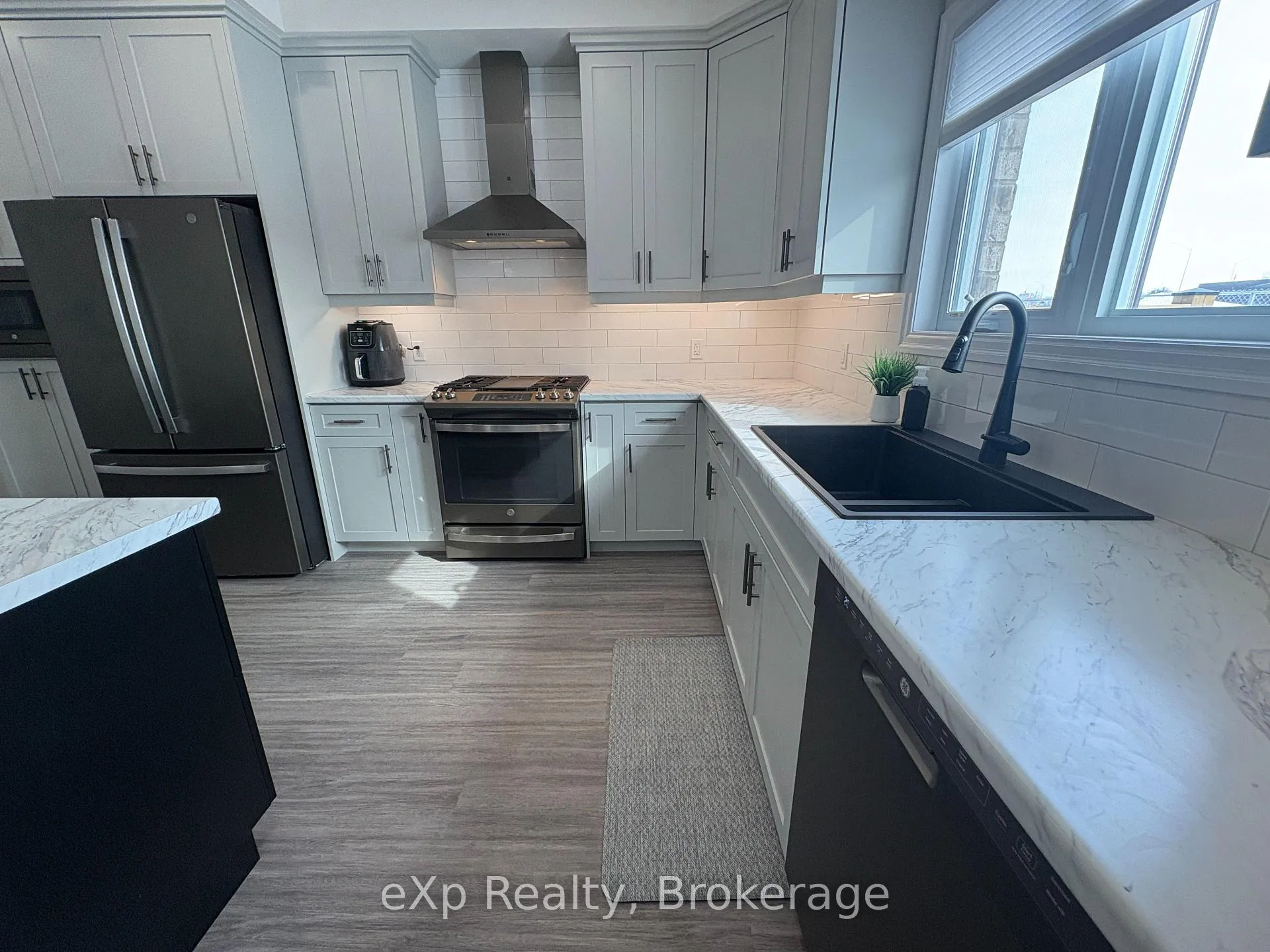 Photo 7 of 654 Wray Avenue S, North Perth, Listowel — HOMEH