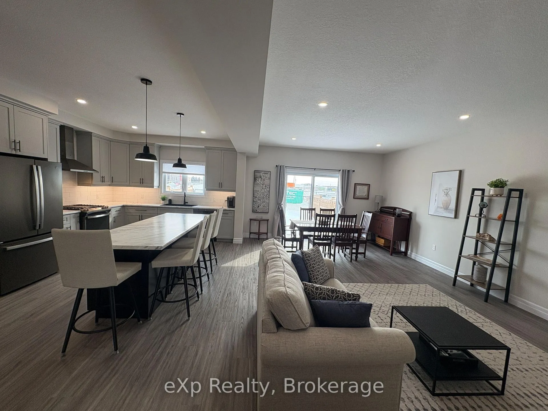 Photo 10 of 654 Wray Avenue S, North Perth, Listowel — HOMEH