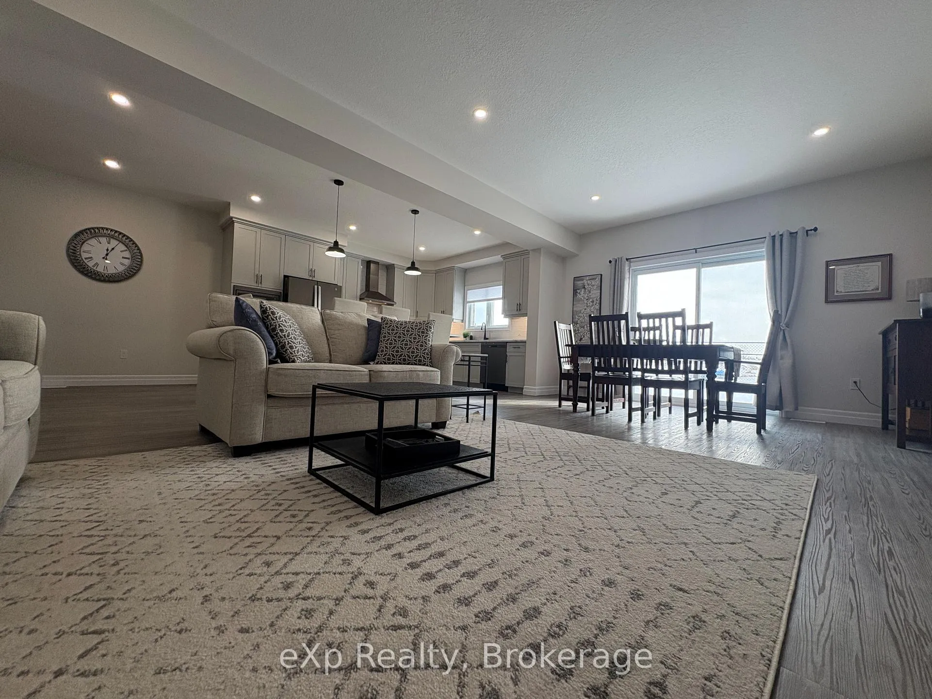 Photo 11 of 654 Wray Avenue S, North Perth, Listowel — HOMEH