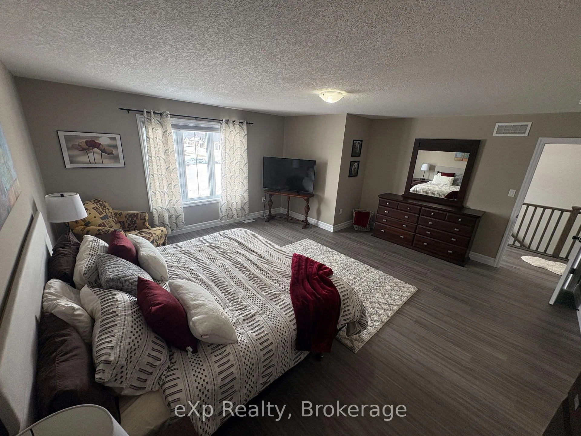 Photo 19 of 654 Wray Avenue S, North Perth, Listowel — HOMEH