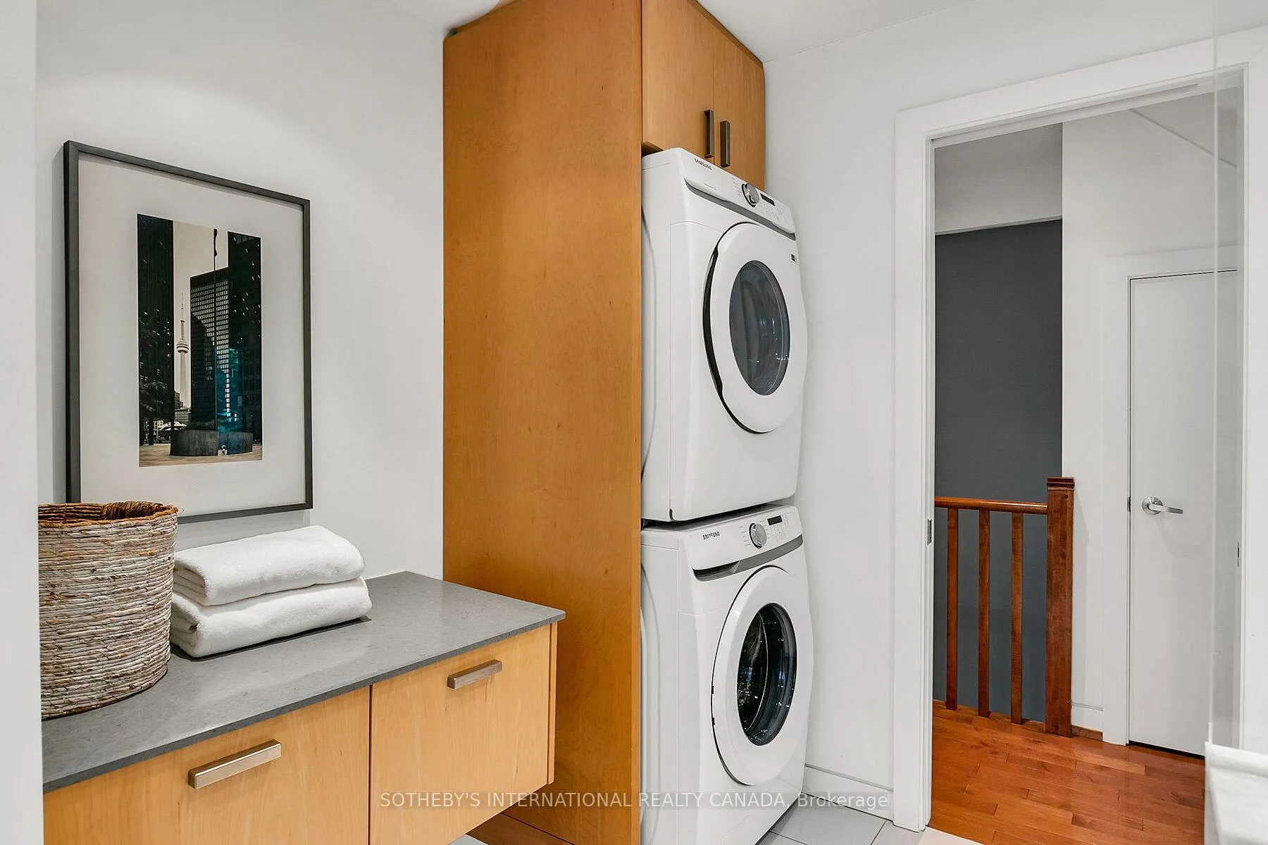 Photo 35 of 435 Ontario Street, Toronto, Moss Park — HOMEH