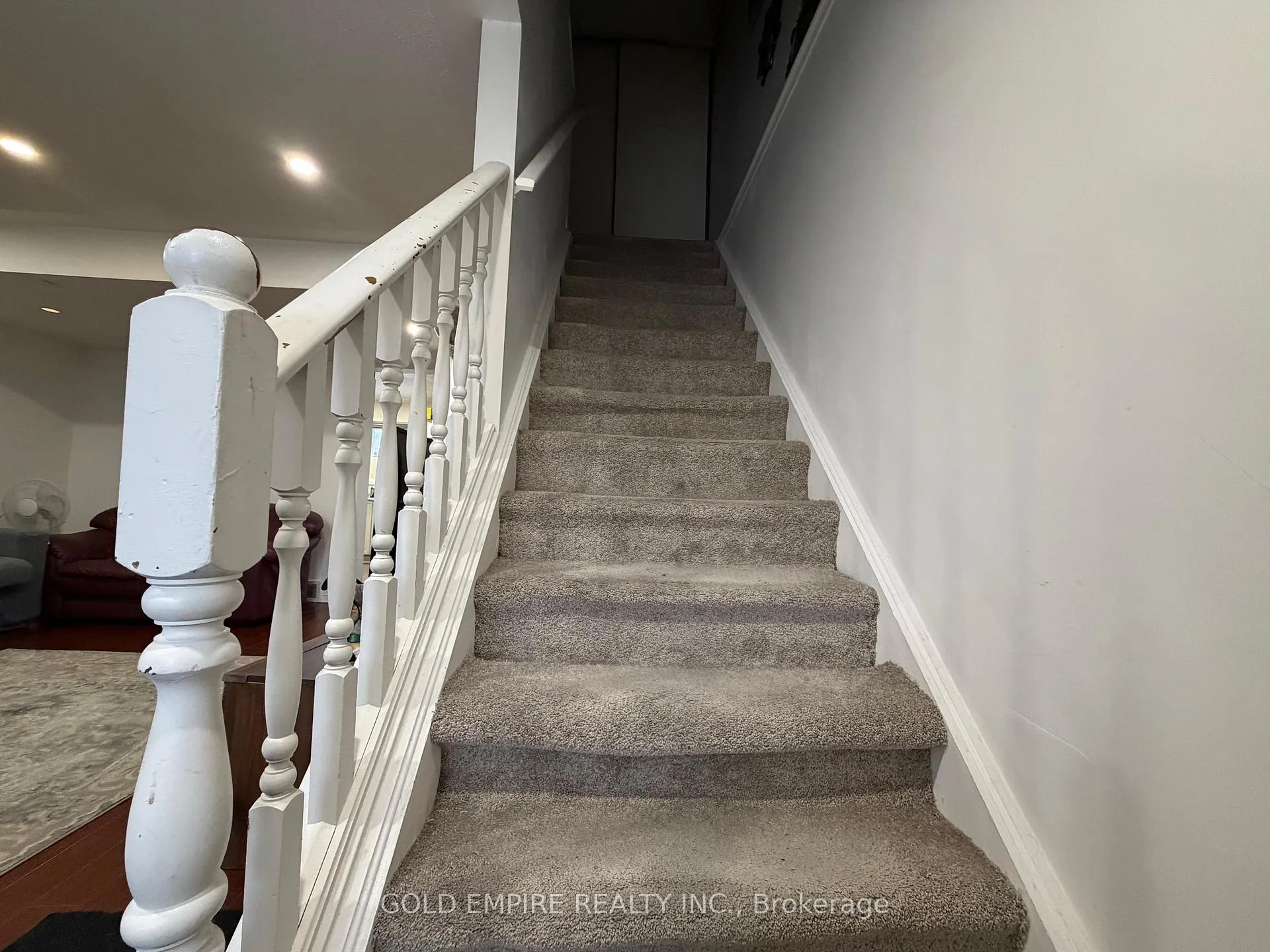 Photo 14 of 7 Roman Crescent, London, East I — HOMEH