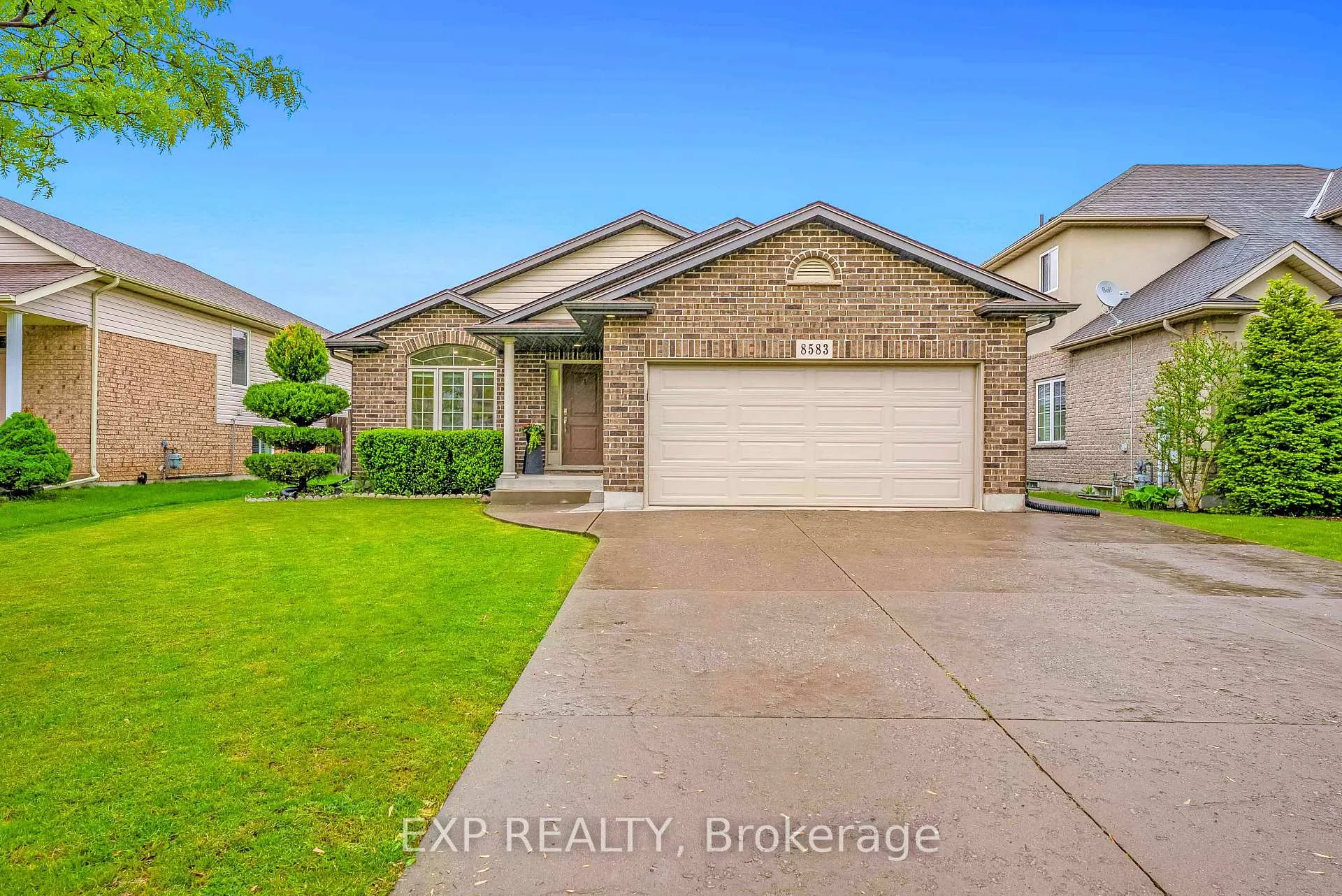 Photo 1 of 8583 Forestview Boulevard, Niagara Falls, Forestview — HOMEH