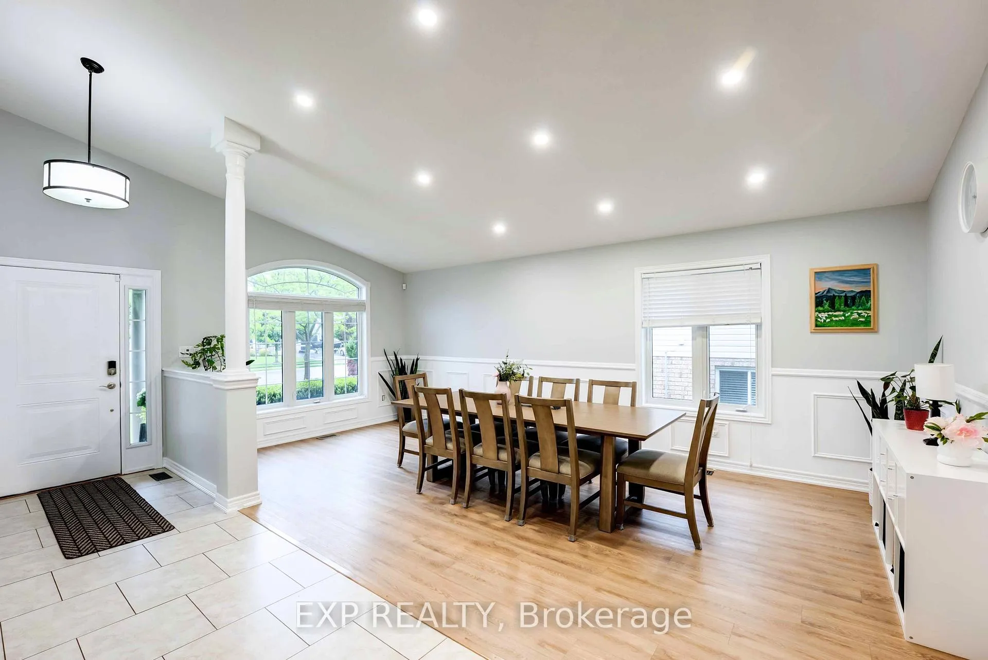 Photo 6 of 8583 Forestview Boulevard, Niagara Falls, Forestview — HOMEH