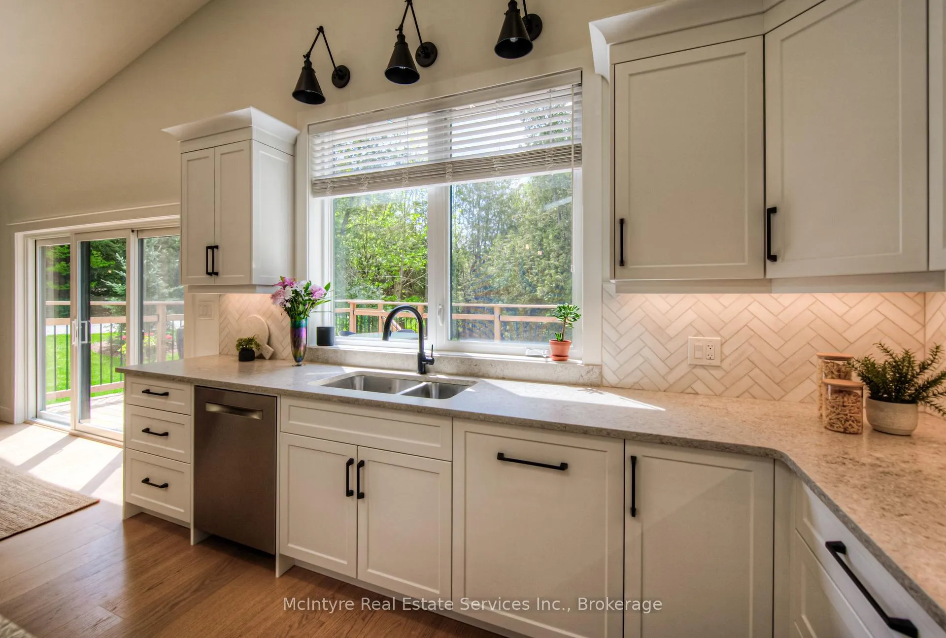 Photo 11 of 1071 Rivers Edge Drive, Woolwich — HOMEH