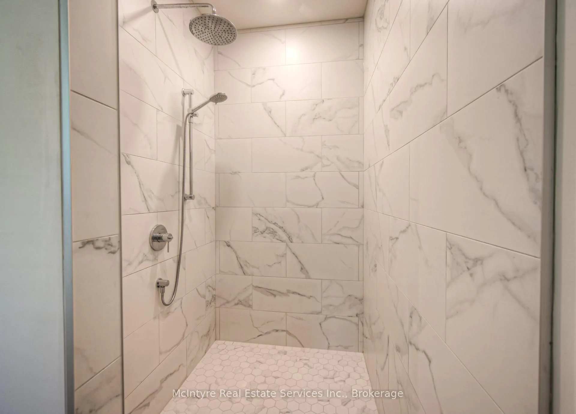 Photo 16 of 1071 Rivers Edge Drive, Woolwich — HOMEH
