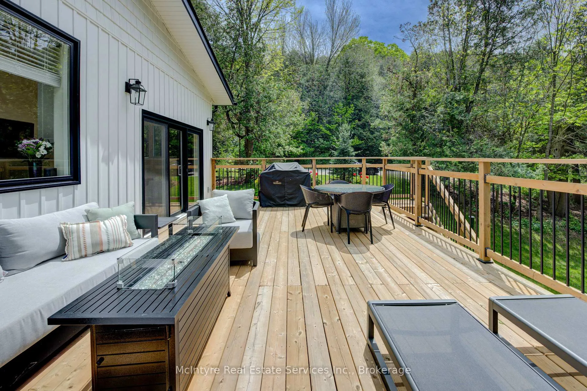 Photo 34 of 1071 Rivers Edge Drive, Woolwich — HOMEH