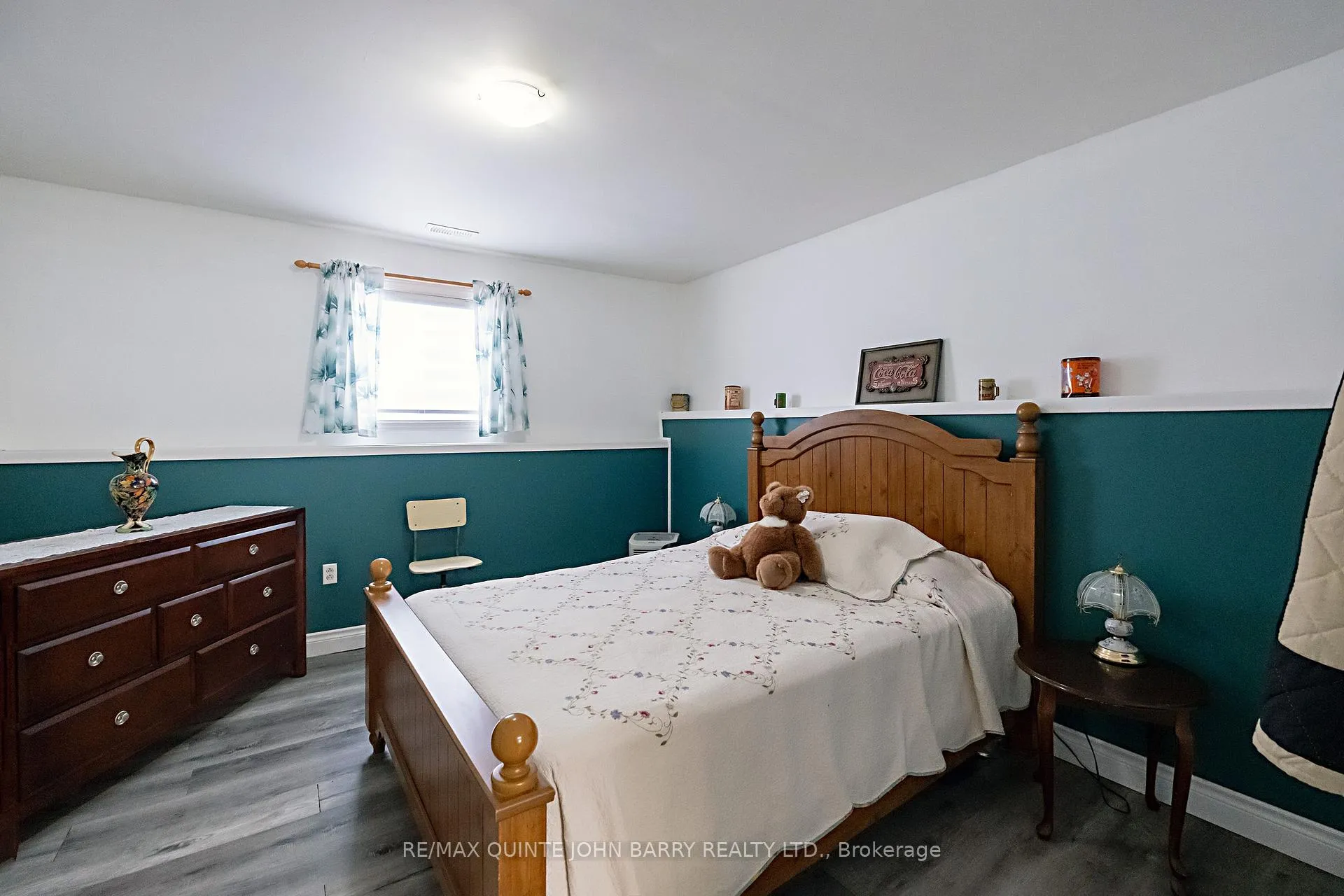 Photo 22 of 301 Drewery Street, Brighton, Rural Brighton — HOMEH