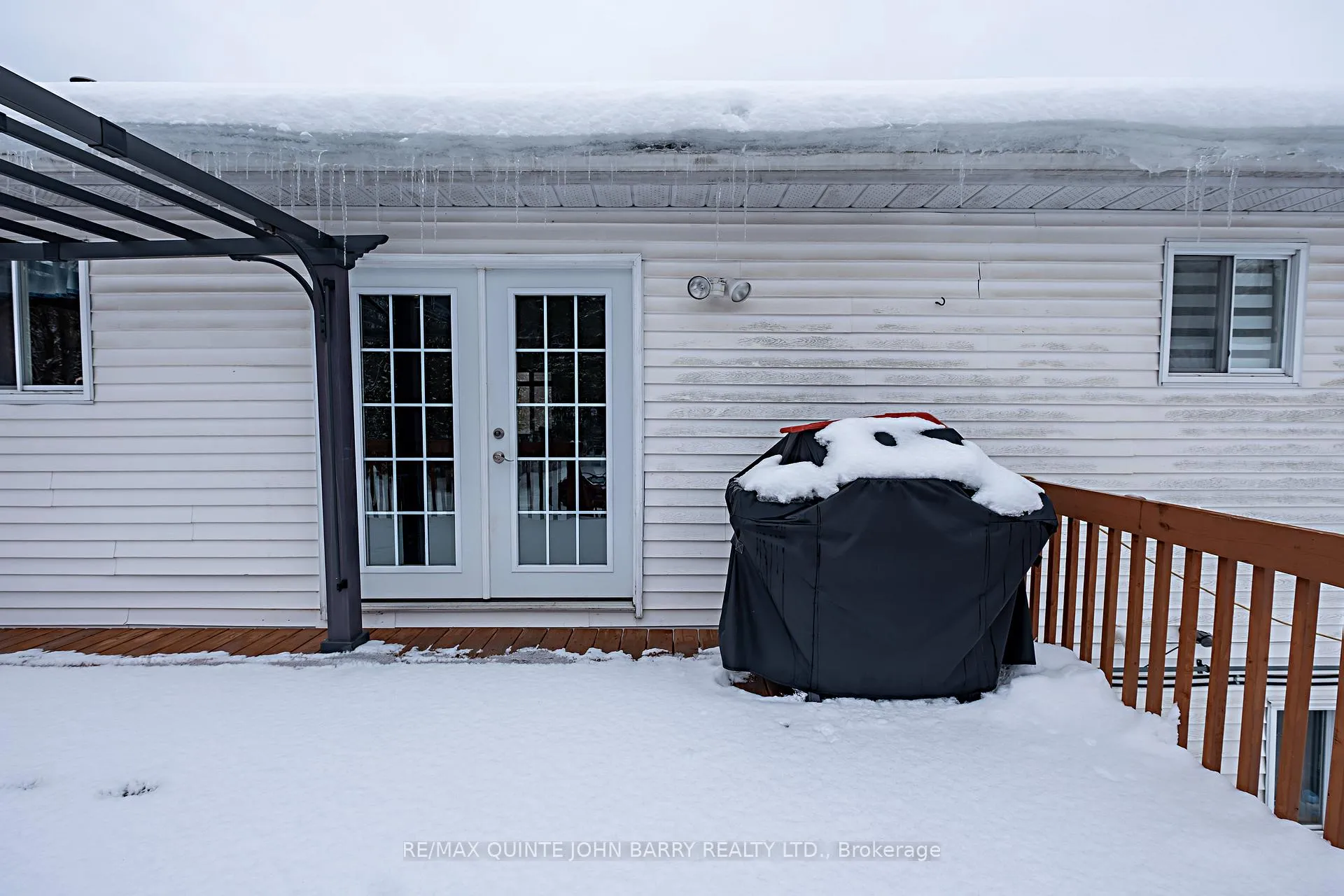 Photo 28 of 301 Drewery Street, Brighton, Rural Brighton — HOMEH