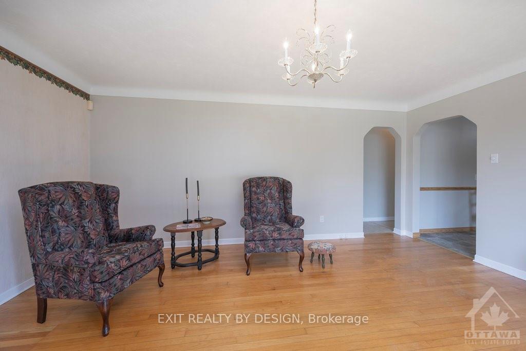 Photo 4 of 7139 Mitch Owens Road, Ottawa, Leitrim — HOMEH