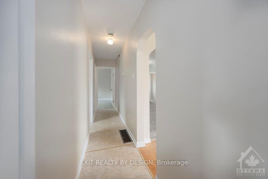 Photo 5 of 7139 Mitch Owens Road, Ottawa, Leitrim — HOMEH