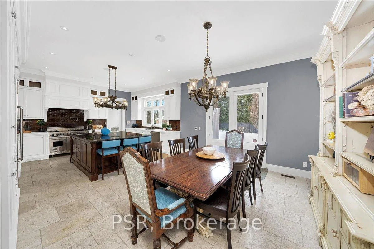 Photo 12 of 20 Jackson Street, Vaughan, Maple — HOMEH