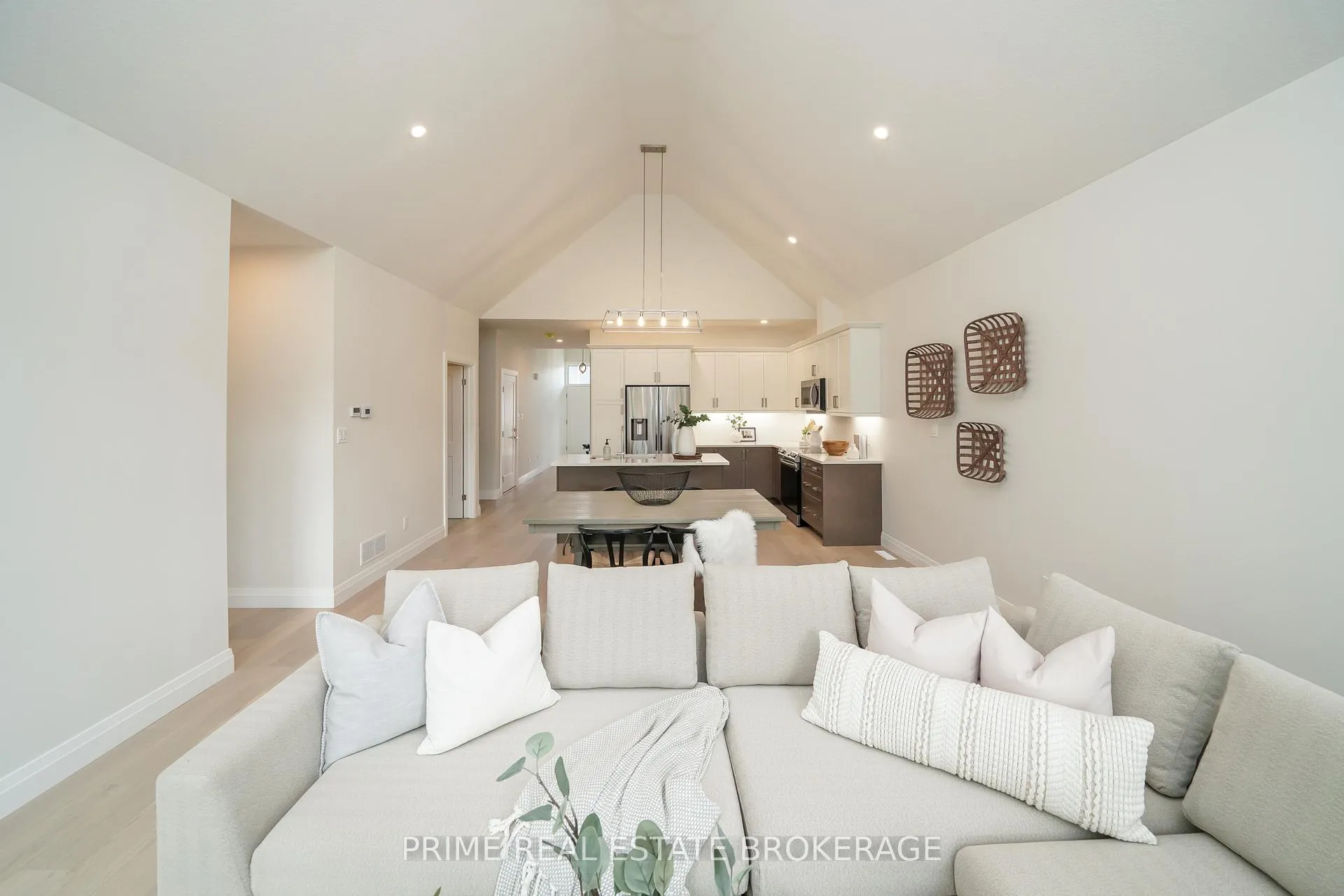 Photo 36 of Unit 2, 62 Compass Trail, Central Elgin, Rural Central Elgin — HOMEH