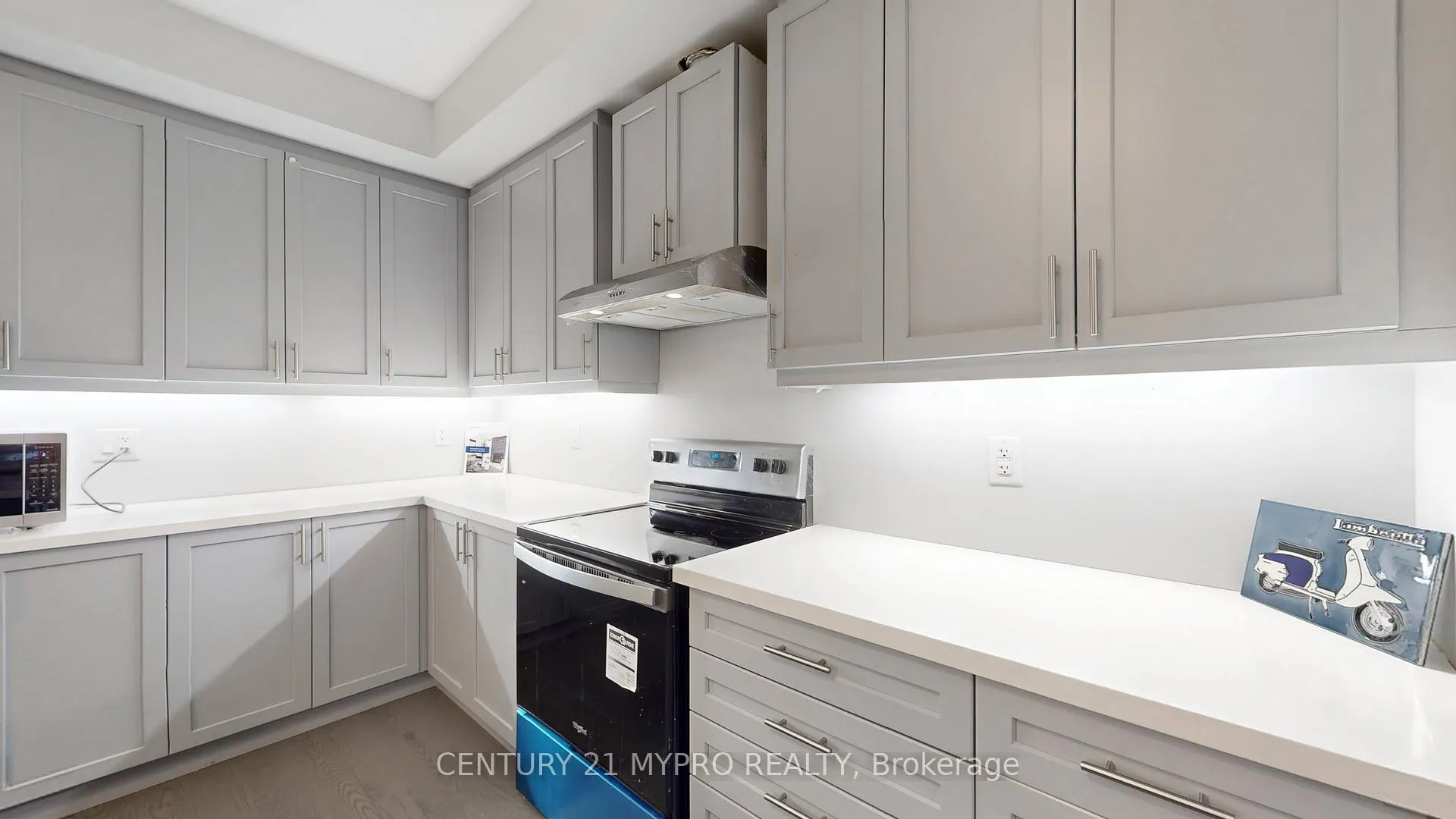 Photo 15 of 53 Freeman Williams Street, Markham, Angus Glen — HOMEH