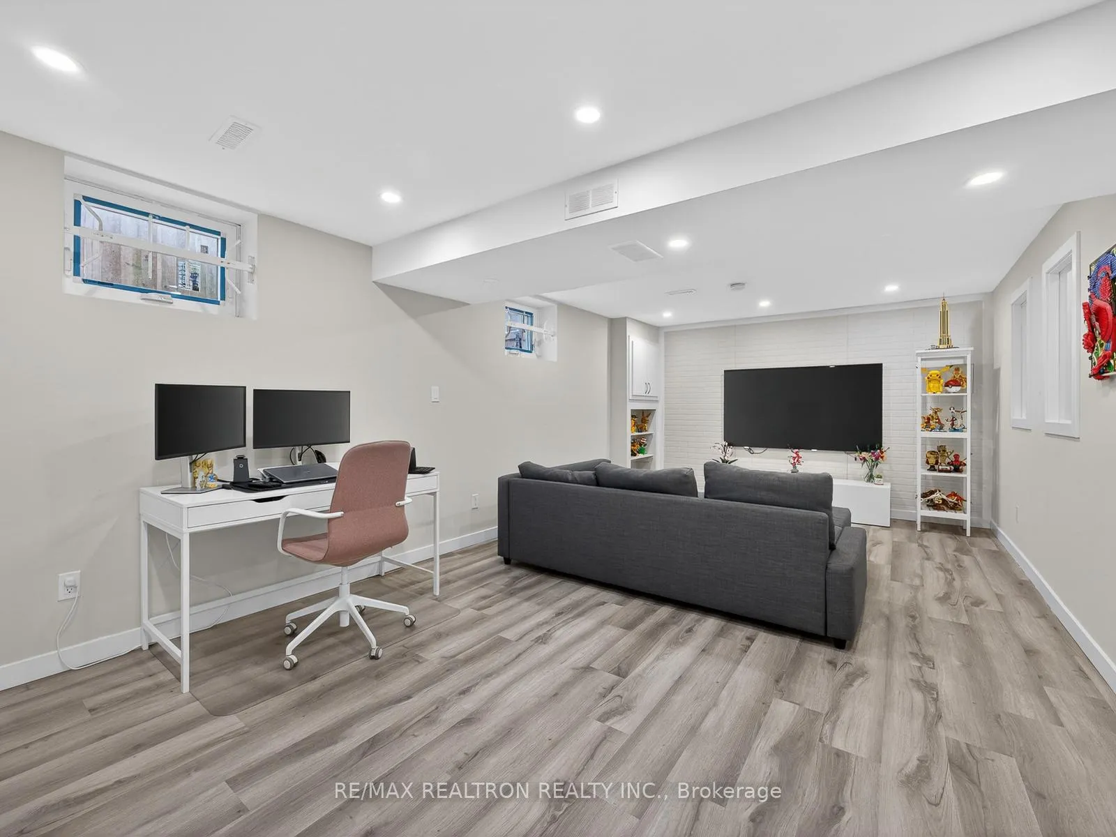 Photo 24 of 19 Shoreview Drive, Scarborough, West Hill — HOMEH