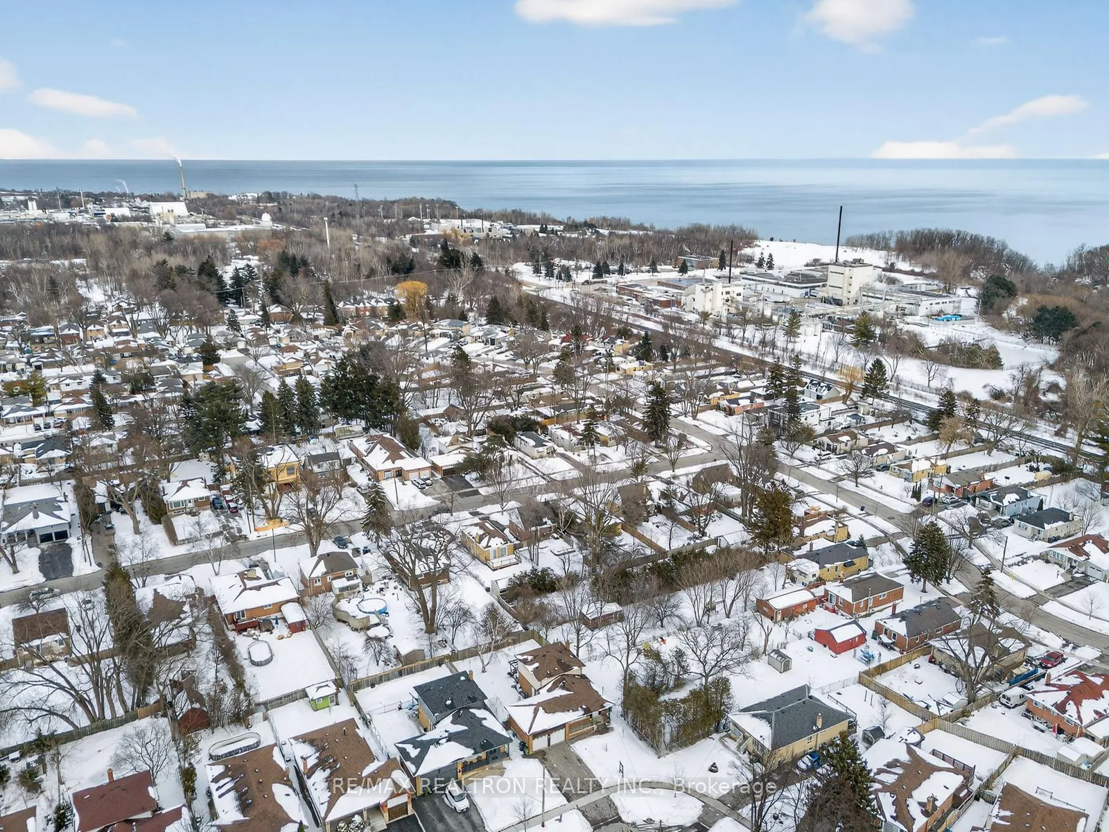 Photo 36 of 19 Shoreview Drive, Scarborough, West Hill — HOMEH